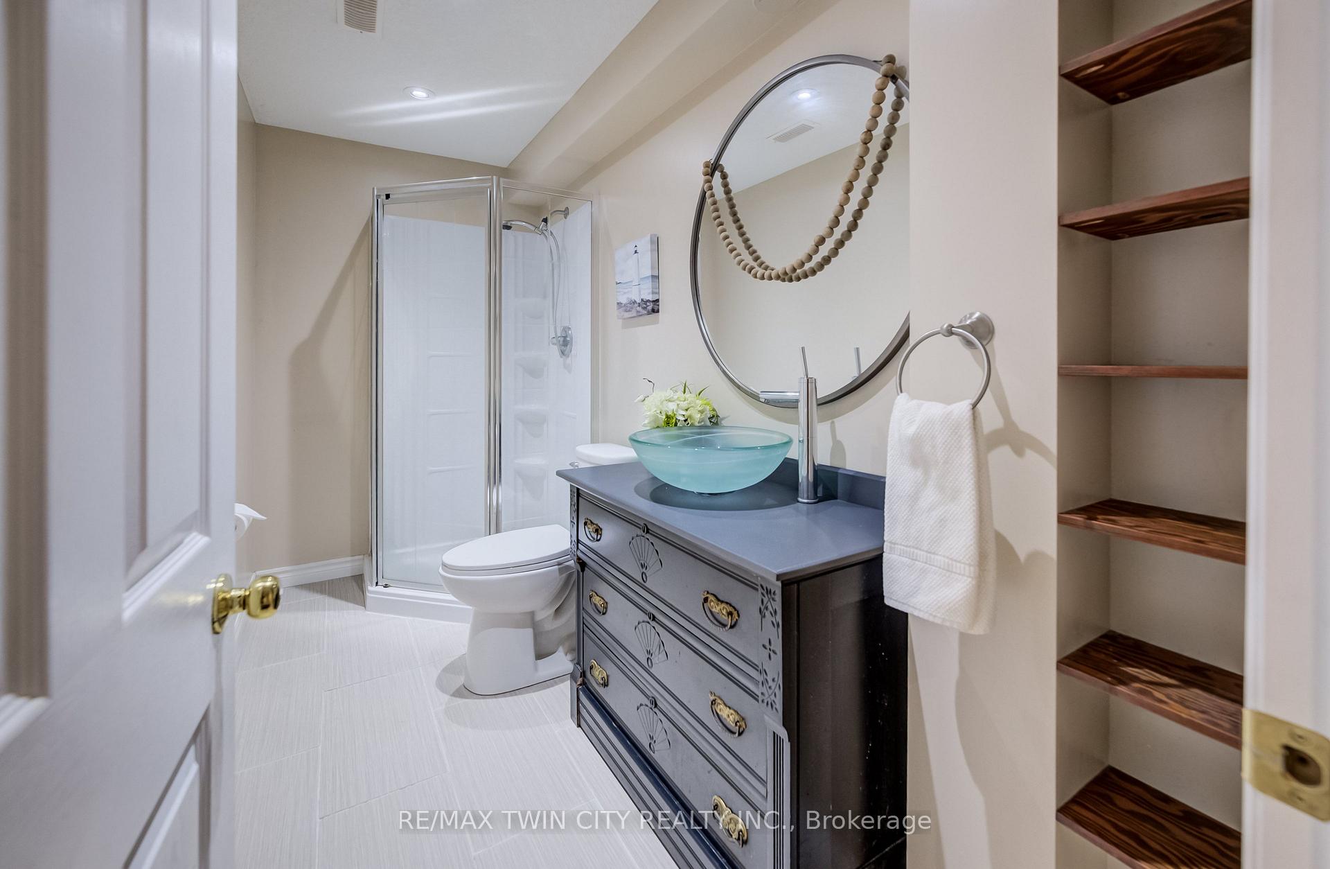 Photo 33 of Unit A, 699 Zermatt Drive, Waterloo, Upper Beechwood — HOMEH