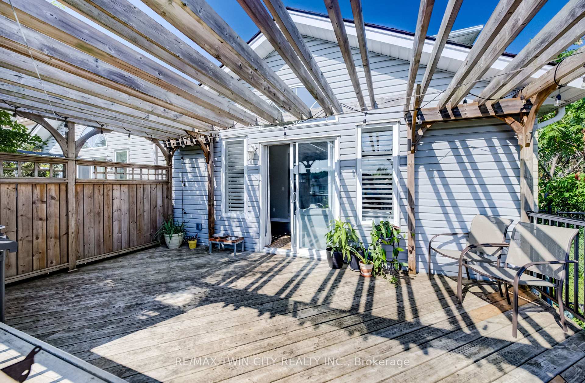 Photo 42 of Unit A, 699 Zermatt Drive, Waterloo, Upper Beechwood — HOMEH
