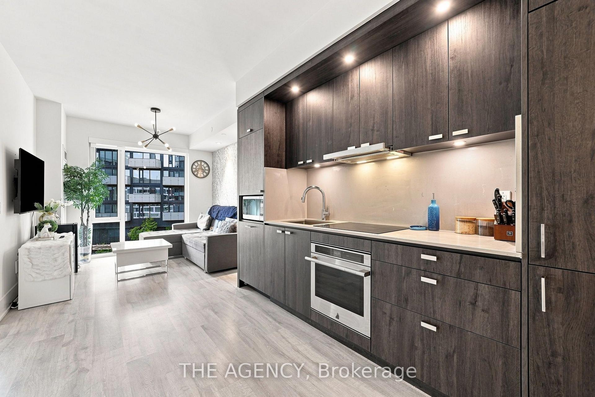 Photo 6 of Unit 907, 470 Front Street, Toronto, Waterfront Communities — HOMEH