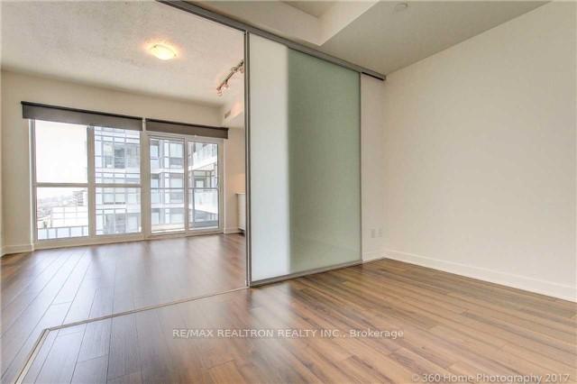 Photo 8 of Unit 2110, 210 Simcoe Street, Toronto, Kensington-Chinatown — HOMEH