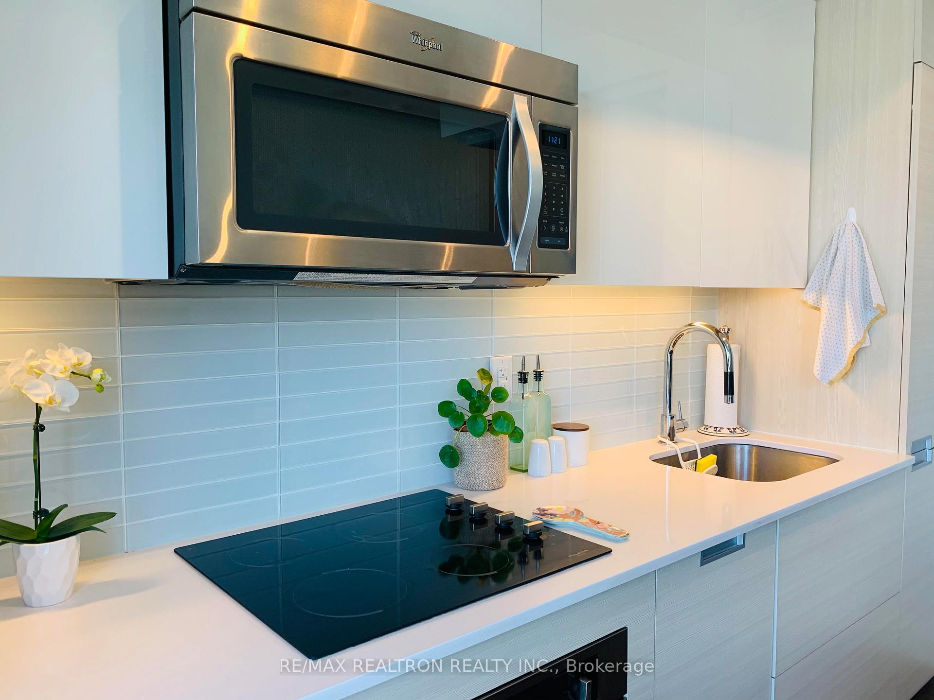 Photo 9 of Unit 2110, 210 Simcoe Street, Toronto, Kensington-Chinatown — HOMEH