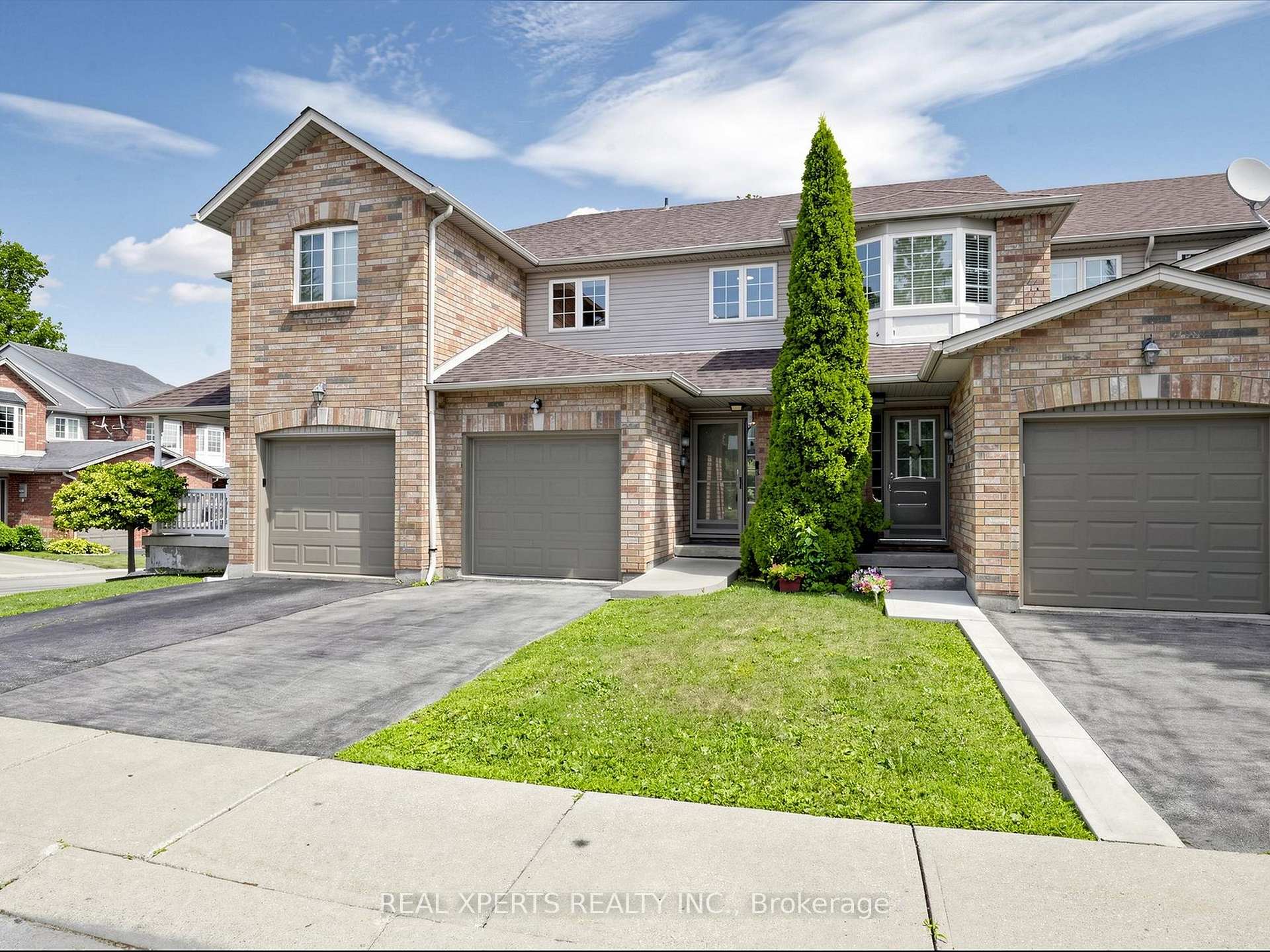 Photo 3 of Unit 34, 346 Highland Road W, Hamilton, Stoney Creek — HOMEH