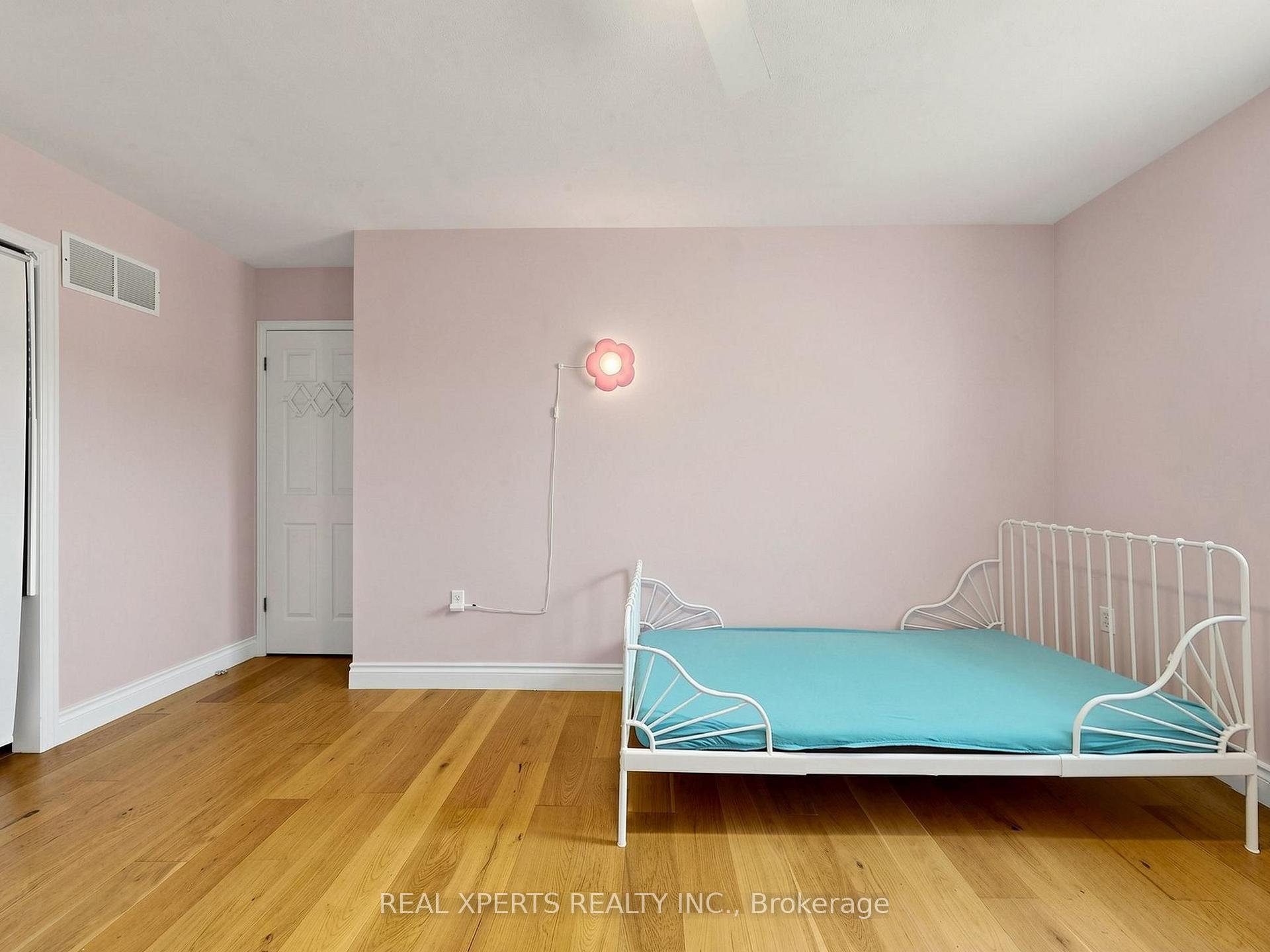 Photo 17 of Unit 34, 346 Highland Road W, Hamilton, Stoney Creek — HOMEH
