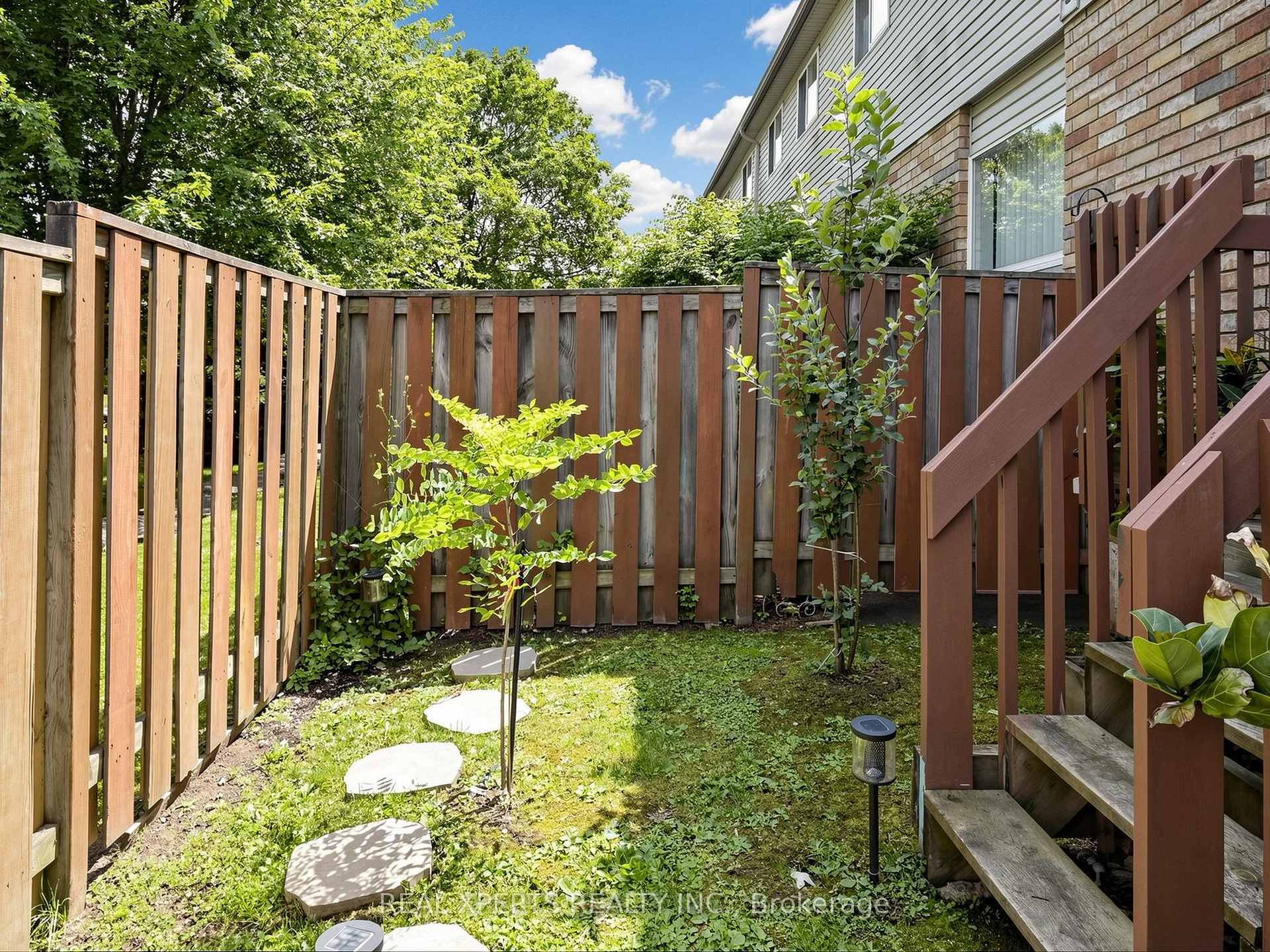 Photo 40 of Unit 34, 346 Highland Road W, Hamilton, Stoney Creek — HOMEH