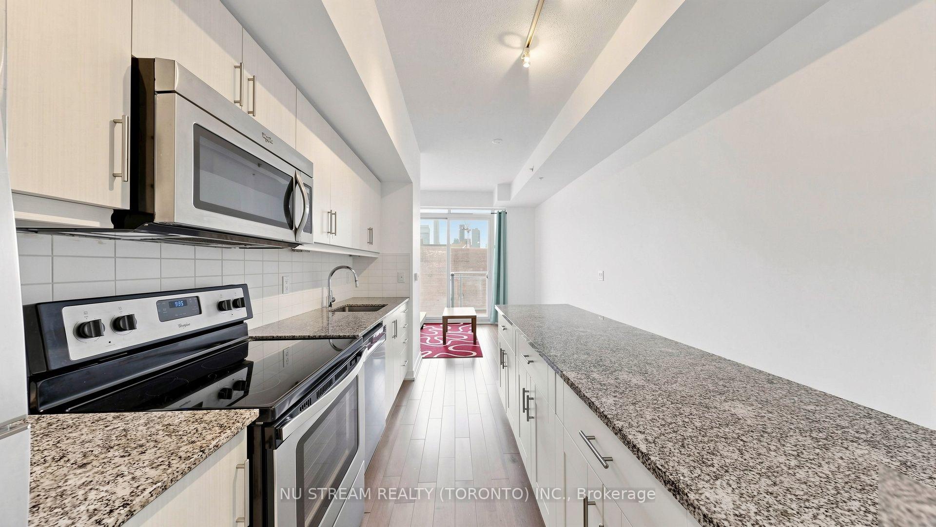 Photo 5 of Unit 708, 10 Willison Square, Toronto, Kensington-Chinatown — HOMEH