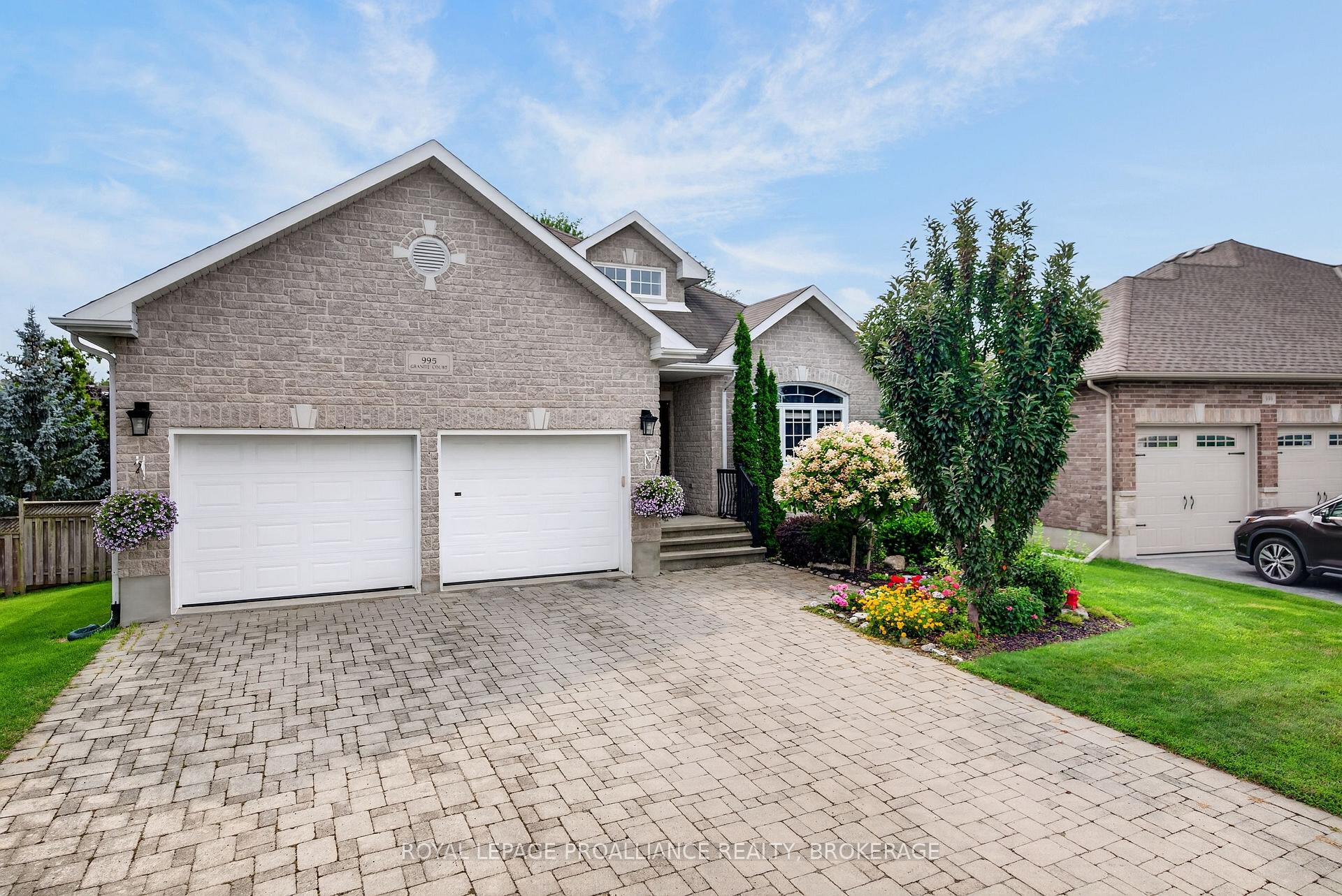 Photo 2 of 995 Granite Court, Kingston, East Gardiners Rd — HOMEH