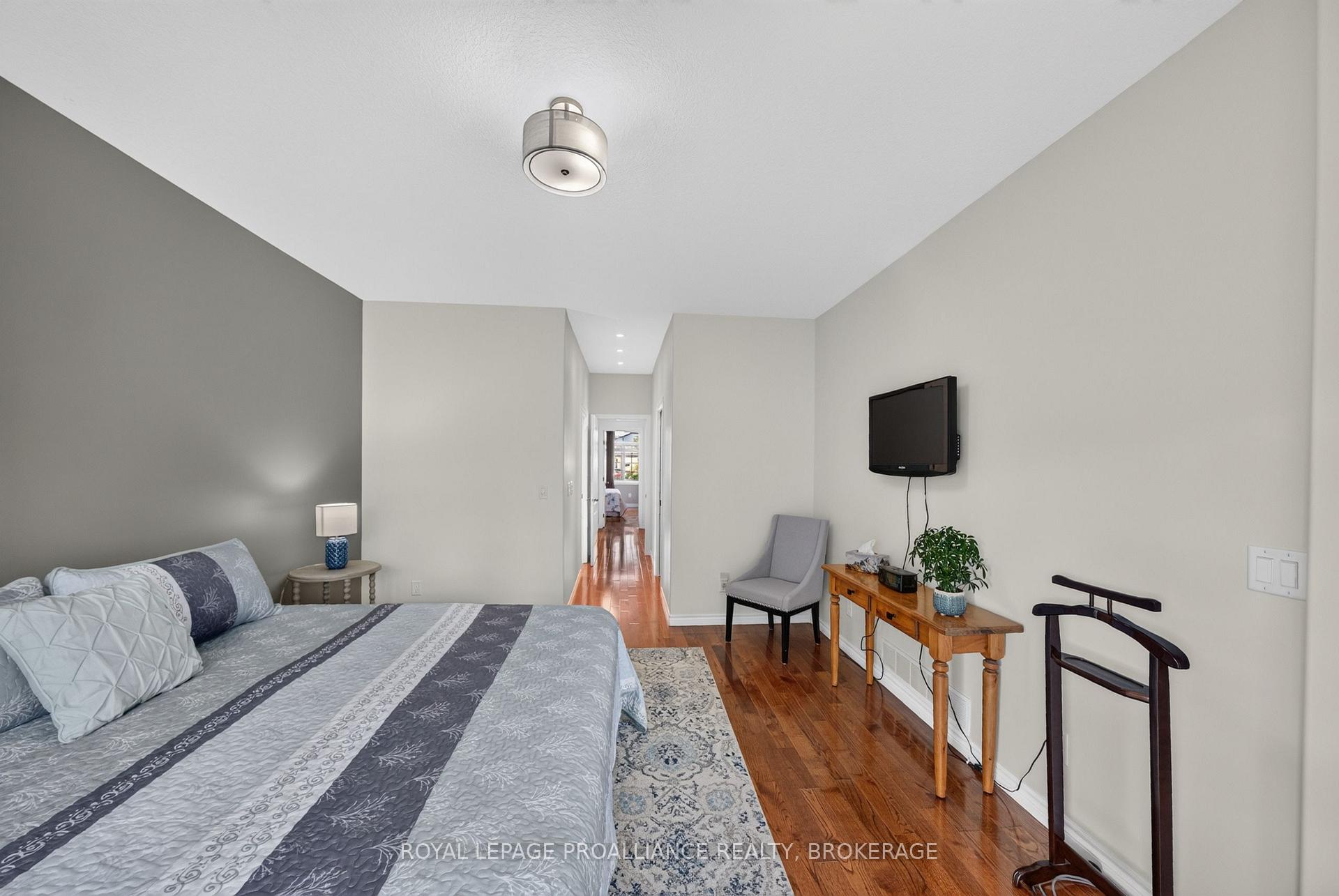 Photo 21 of 995 Granite Court, Kingston, East Gardiners Rd — HOMEH