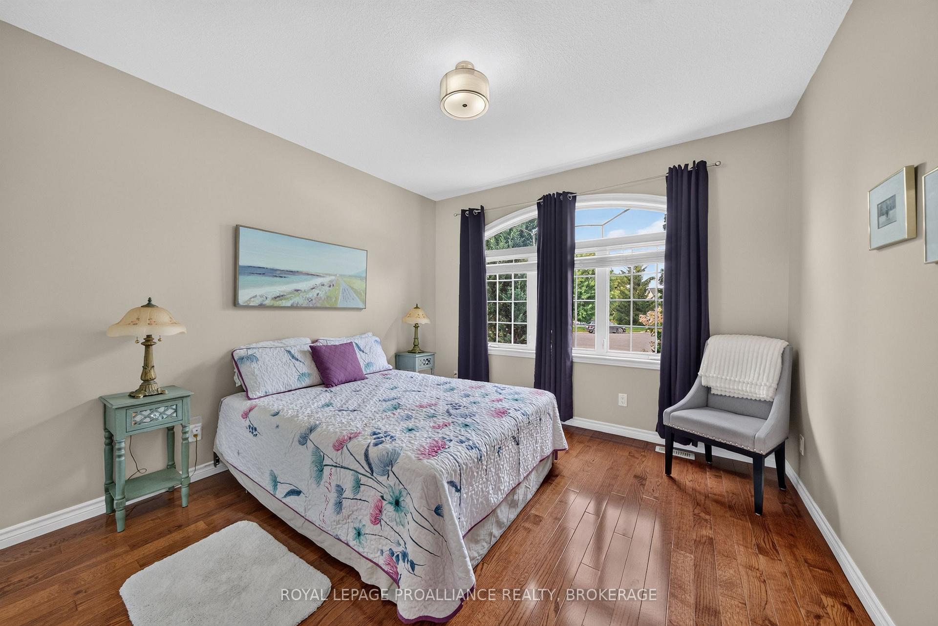 Photo 23 of 995 Granite Court, Kingston, East Gardiners Rd — HOMEH