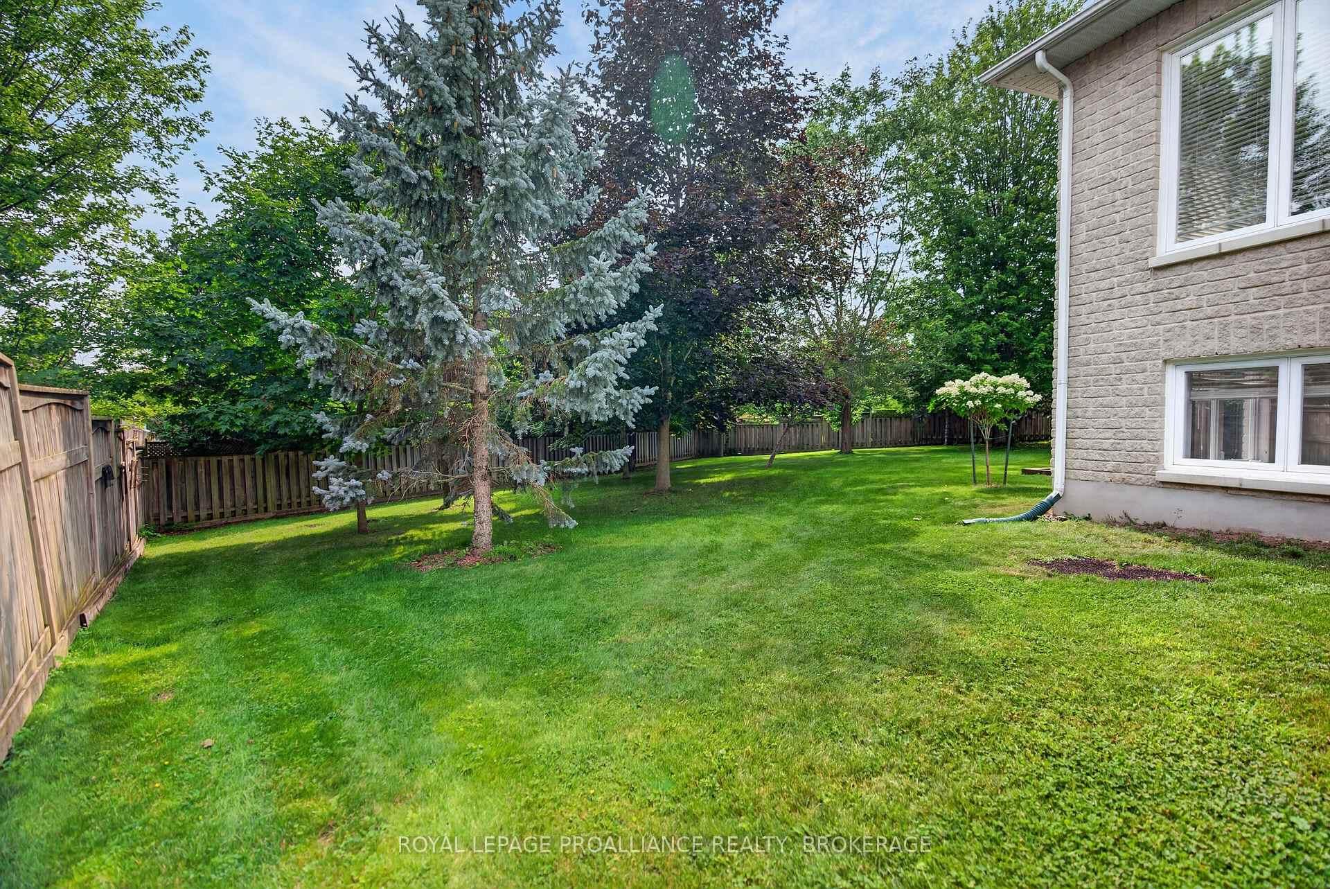 Photo 41 of 995 Granite Court, Kingston, East Gardiners Rd — HOMEH