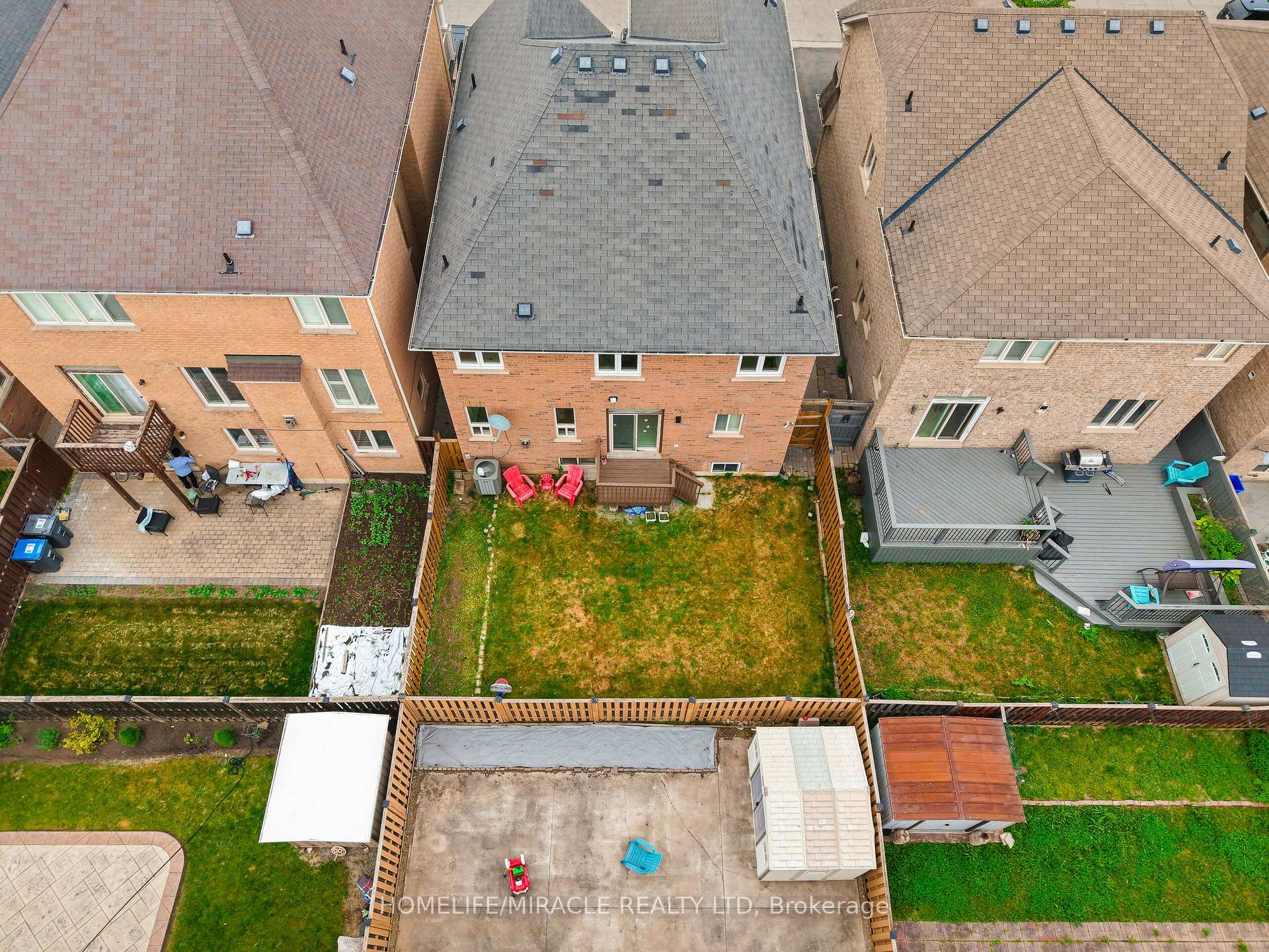 Photo 44 of 9 Gamson Crescent, Brampton, Sandringham-Wellington — HOMEH