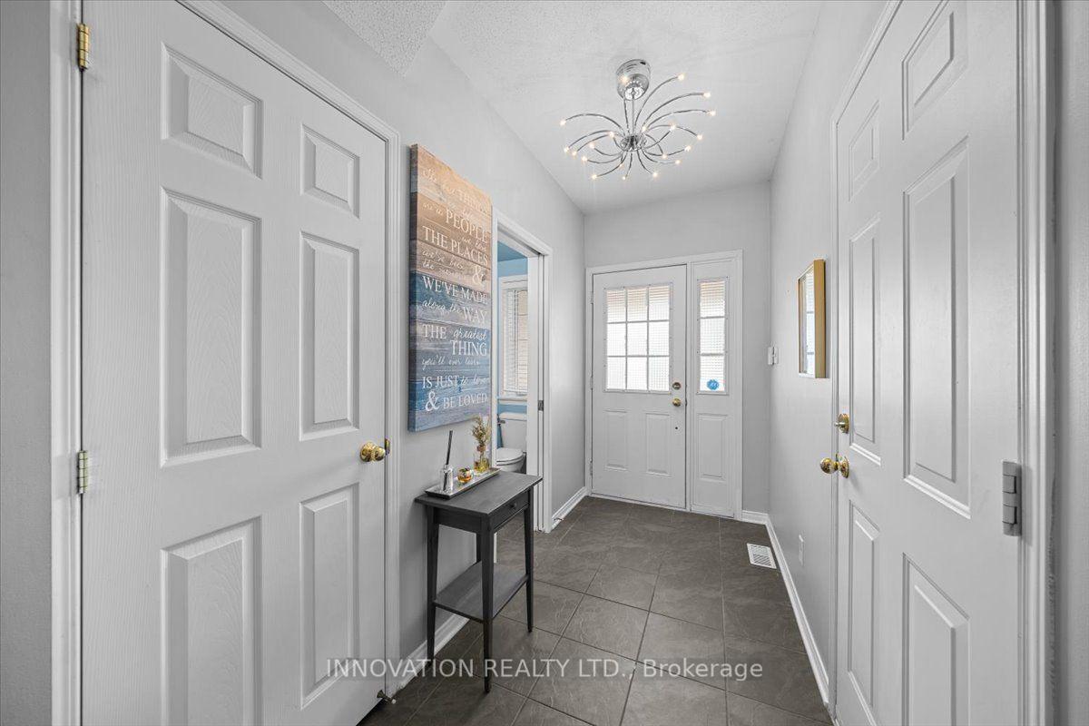 Photo 3 of 195 Golflinks Drive, Ottawa, Barrhaven - Stonebridge — HOMEH