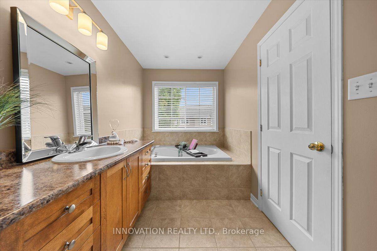 Photo 18 of 195 Golflinks Drive, Ottawa, Barrhaven - Stonebridge — HOMEH