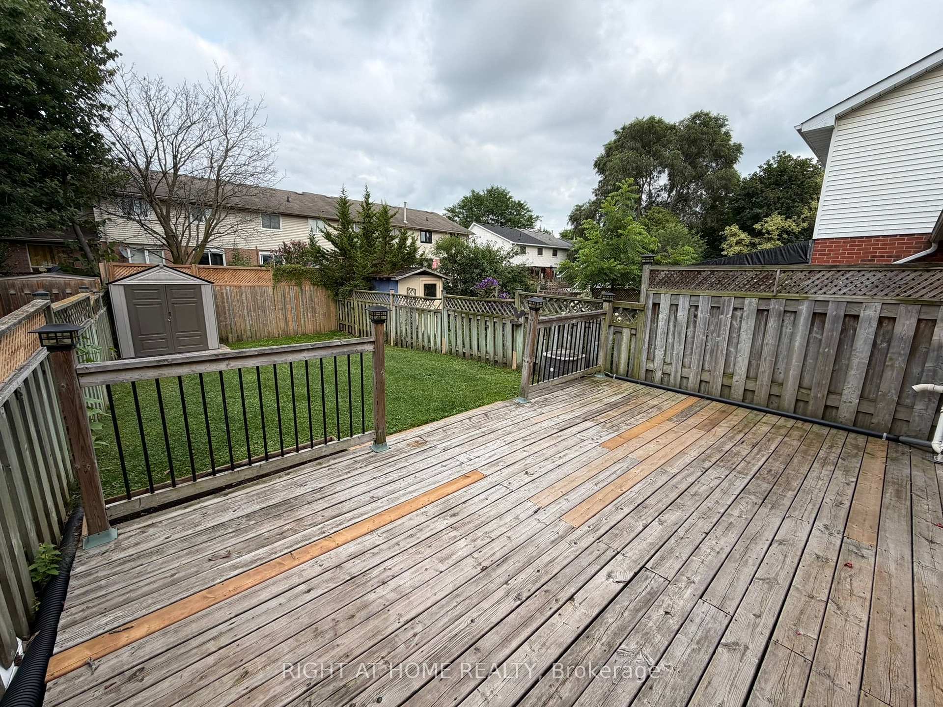 Photo 26 of 41 Edgemere Drive, Cambridge, Christopher-Champlain — HOMEH