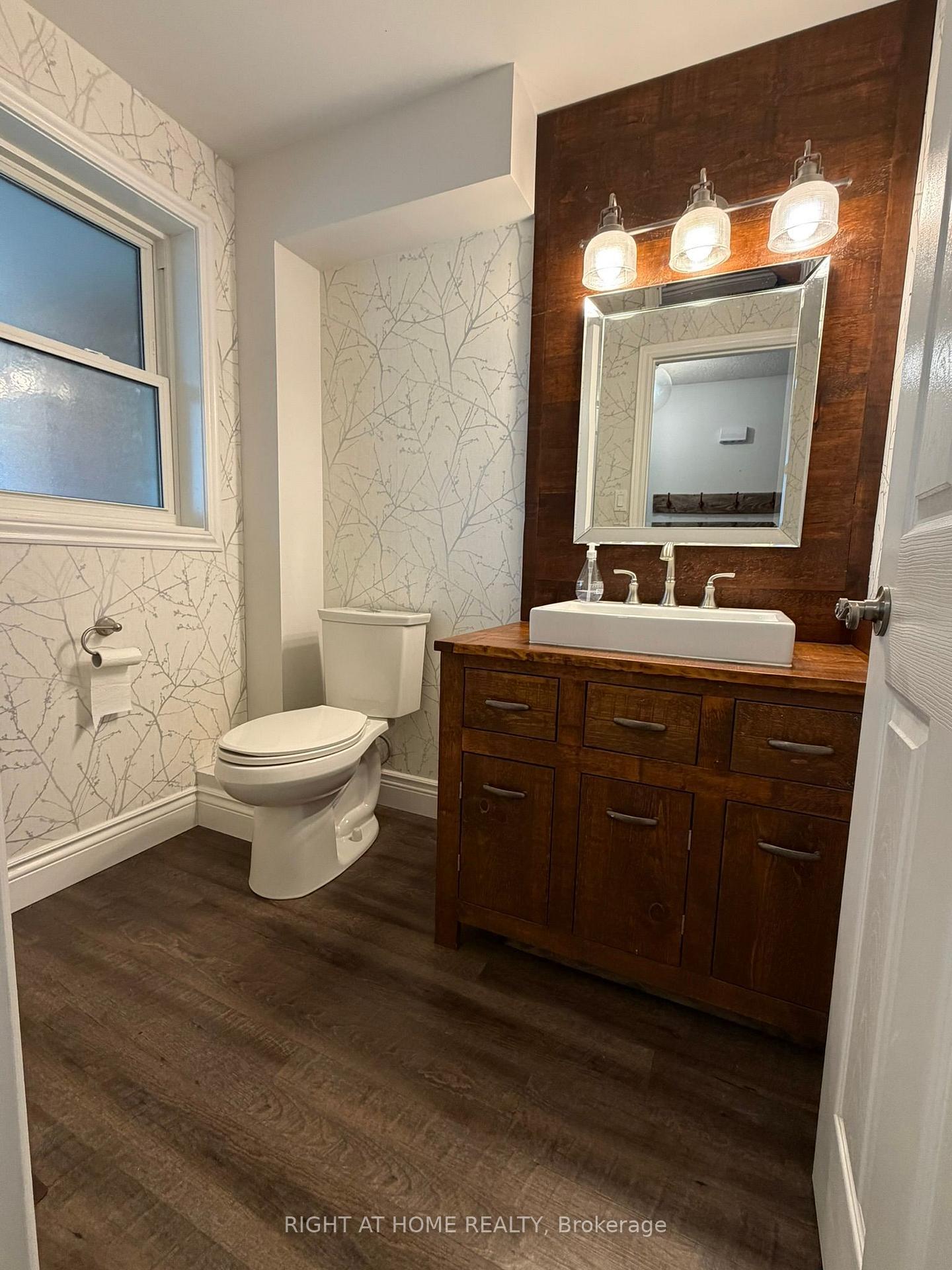 Photo 28 of 41 Edgemere Drive, Cambridge, Christopher-Champlain — HOMEH