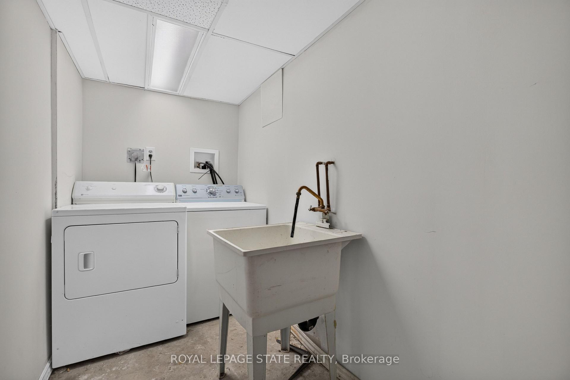 Photo 36 of 3631 Cherrington Crescent, Mississauga, Erin Mills — HOMEH