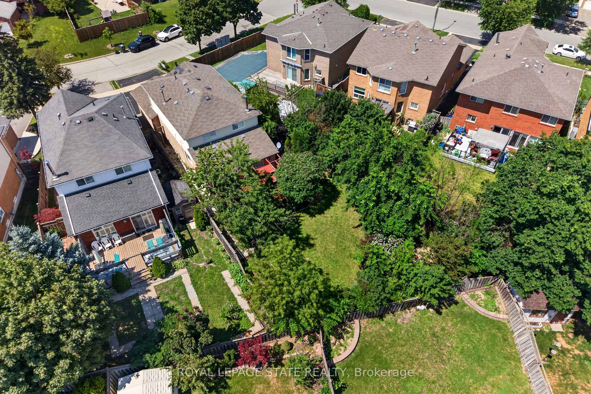 Photo 42 of 3631 Cherrington Crescent, Mississauga, Erin Mills — HOMEH
