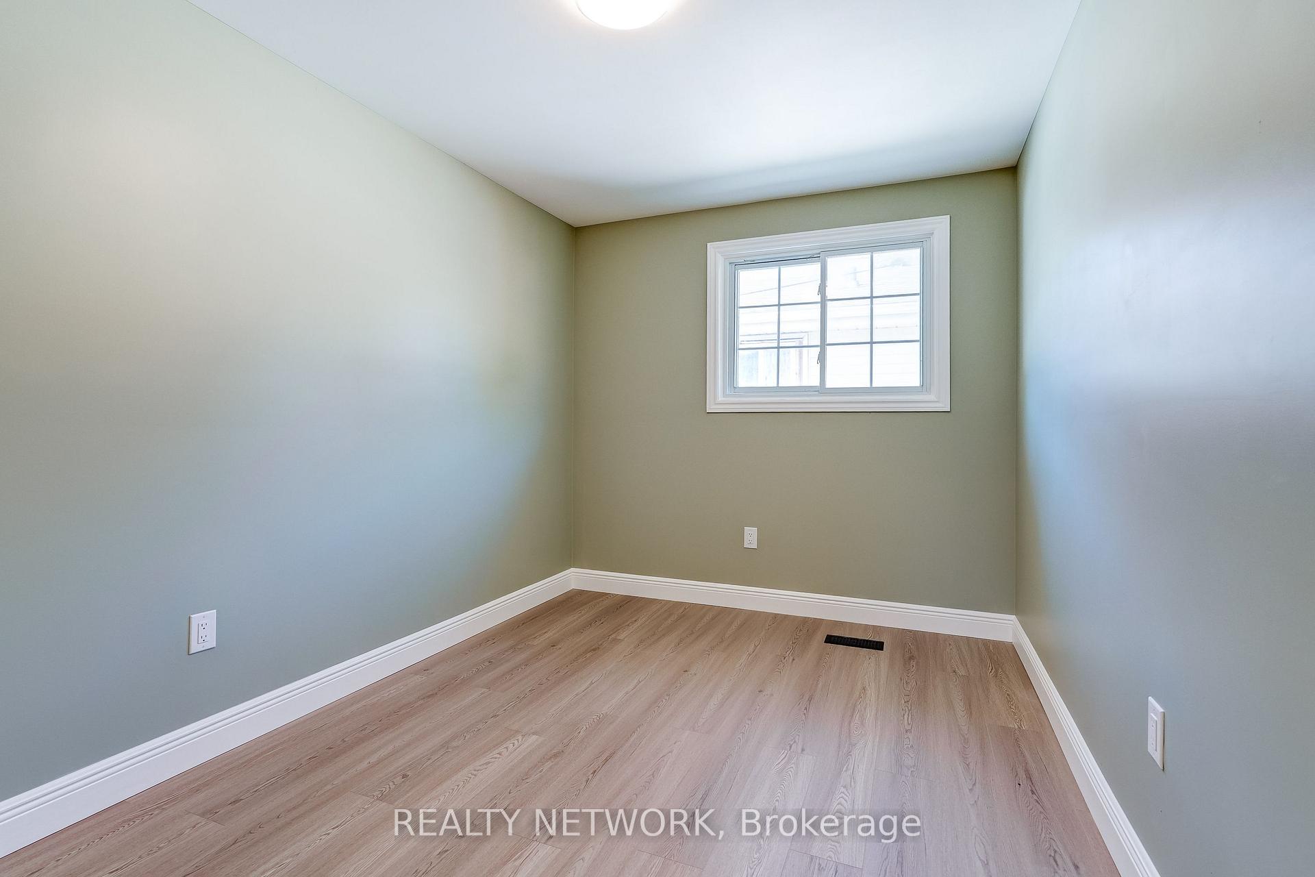 Photo 17 of 191 Glenmor Drive, Haldimand — HOMEH