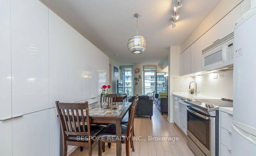 Photo 6 of Unit 520, 10 Capreol Court, Toronto, Waterfront Communities — HOMEH