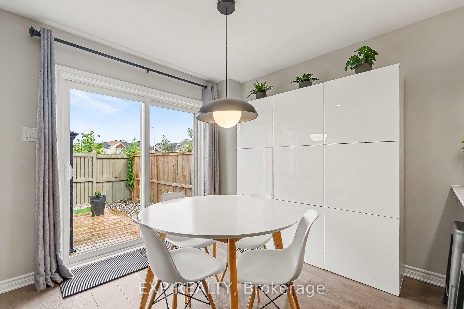 Photo 14 of 102 Burbot Street, Ottawa, Barrhaven - Half Moon Bay — HOMEH