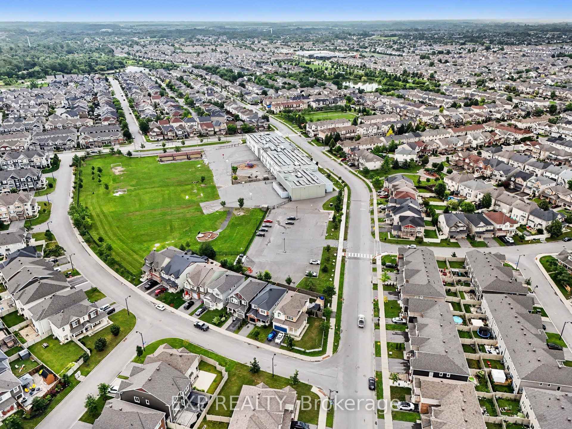 Photo 33 of 102 Burbot Street, Ottawa, Barrhaven - Half Moon Bay — HOMEH