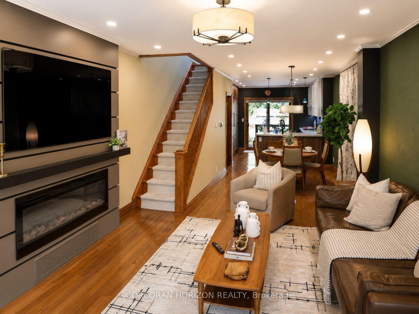 Photo 7 of 402 Rhodes Avenue, Toronto, Greenwood-Coxwell — HOMEH