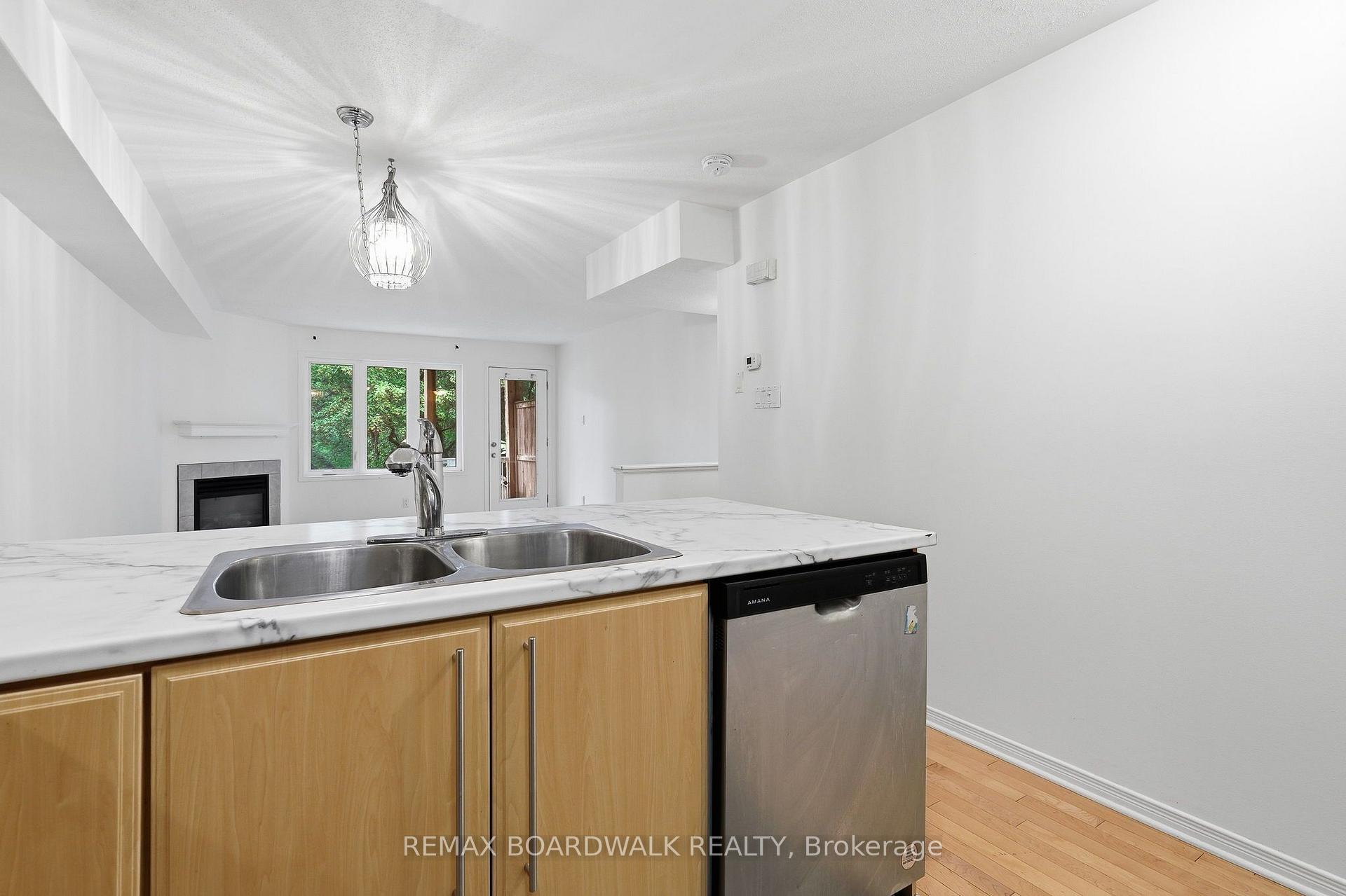 Photo 10 of Unit 84, 59 Strathaven Private, Ottawa, Cyrville — HOMEH