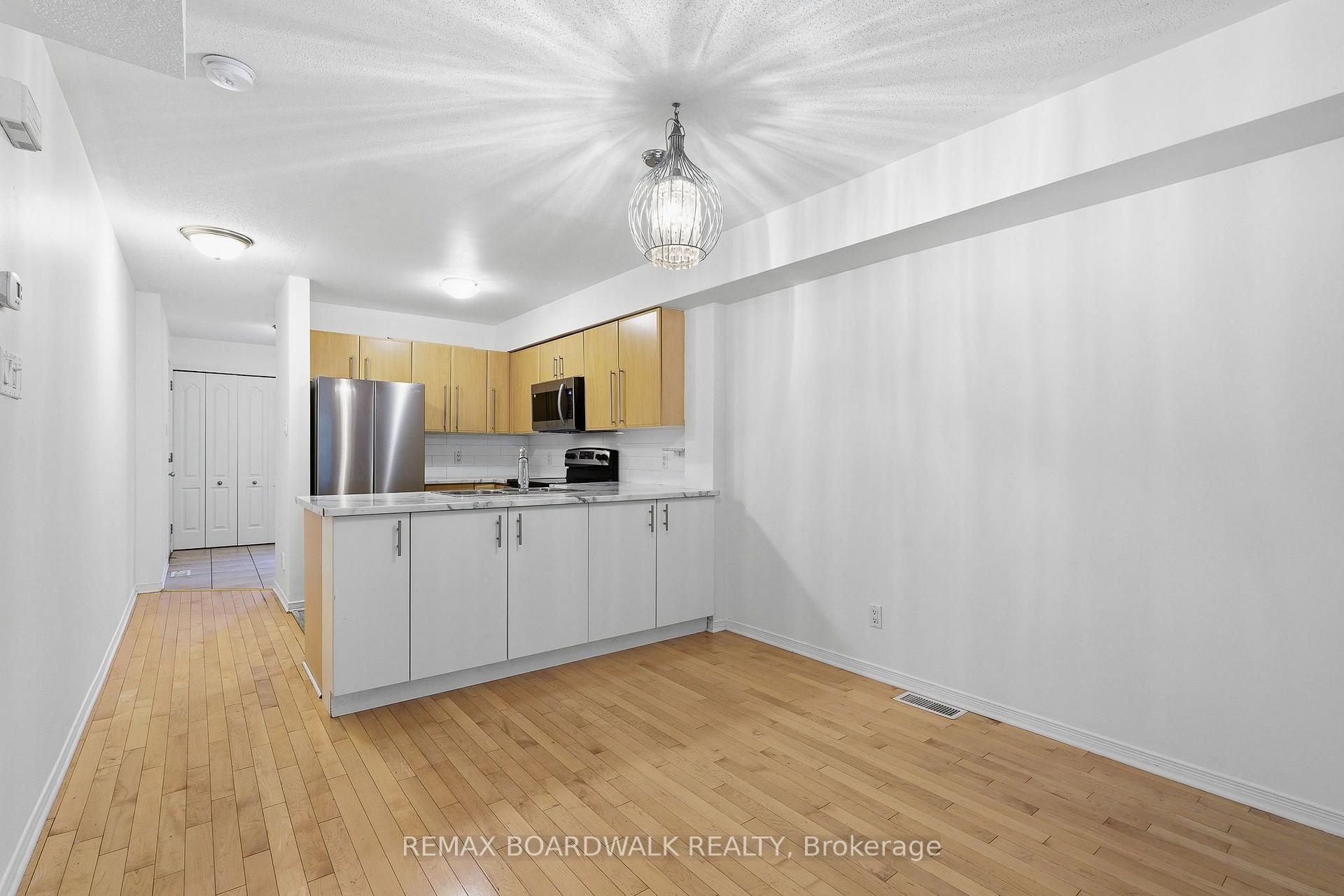 Photo 13 of Unit 84, 59 Strathaven Private, Ottawa, Cyrville — HOMEH