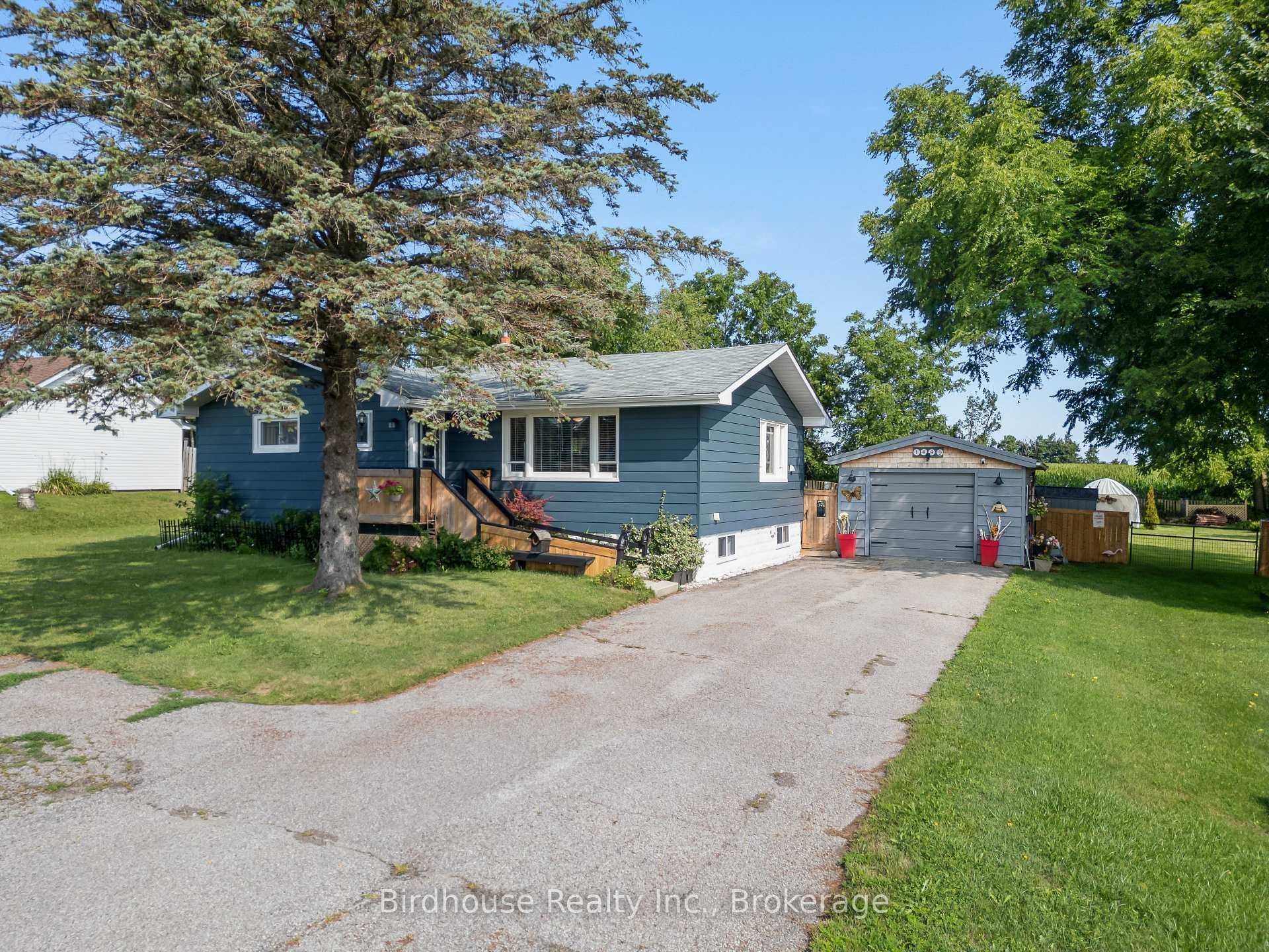 Photo 2 of 1499 Highway 7, Kawartha Lakes, Oakwood — HOMEH