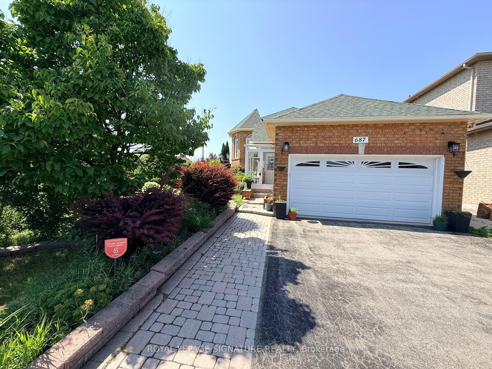 Photo 1 of 687 Twain Avenue, Mississauga, Meadowvale Village — HOMEH