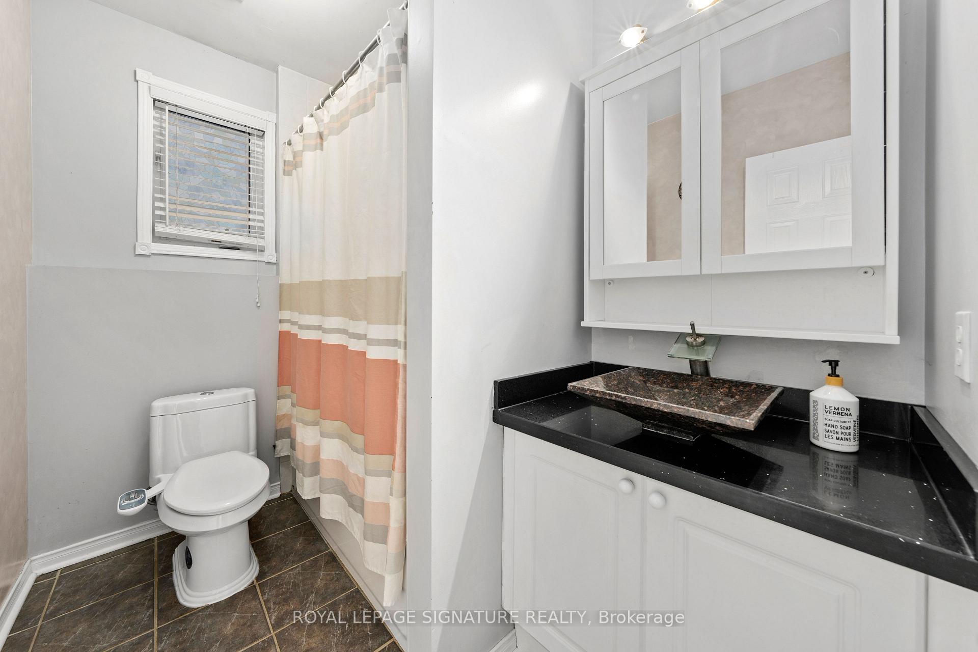 Photo 31 of 687 Twain Avenue, Mississauga, Meadowvale Village — HOMEH