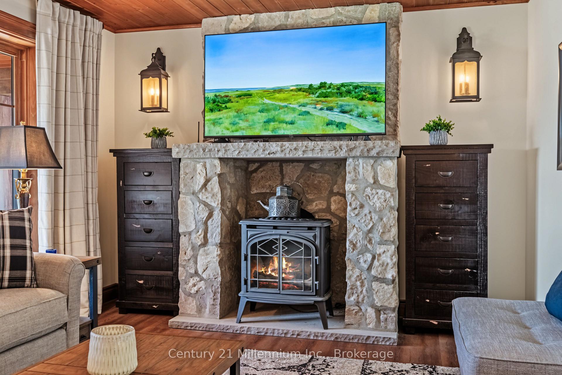 Photo 15 of 247 Mallory Beach Road, South Bruce Peninsula — HOMEH