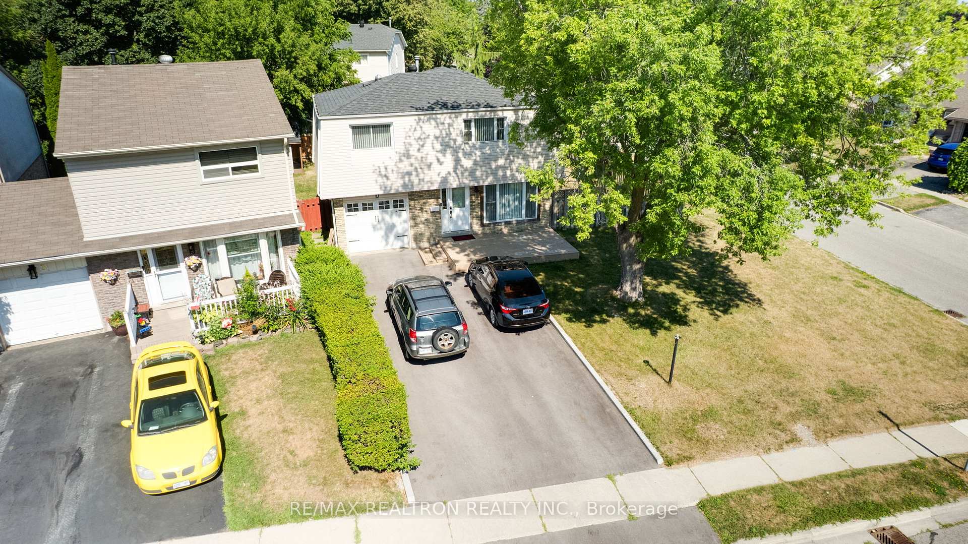 Photo 3 of 1 Harrison Court, Whitby, Pringle Creek — HOMEH