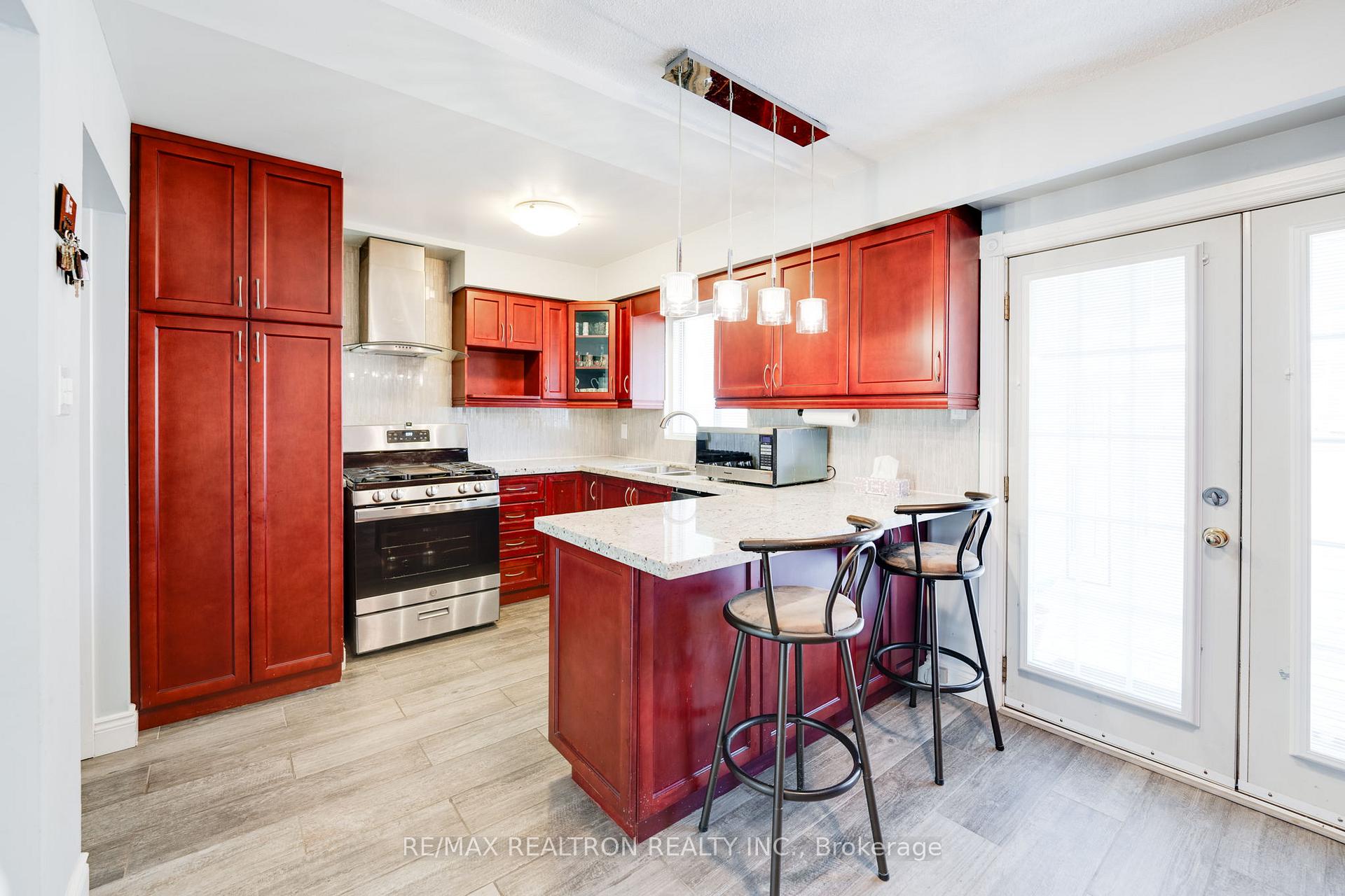 Photo 17 of 1 Harrison Court, Whitby, Pringle Creek — HOMEH