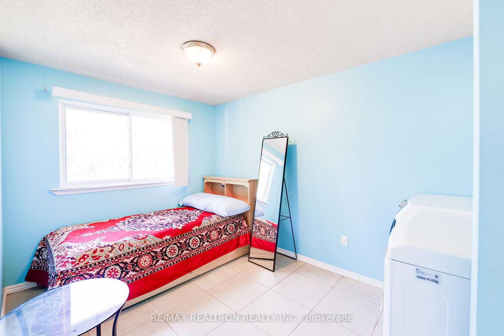 Photo 37 of 1 Harrison Court, Whitby, Pringle Creek — HOMEH