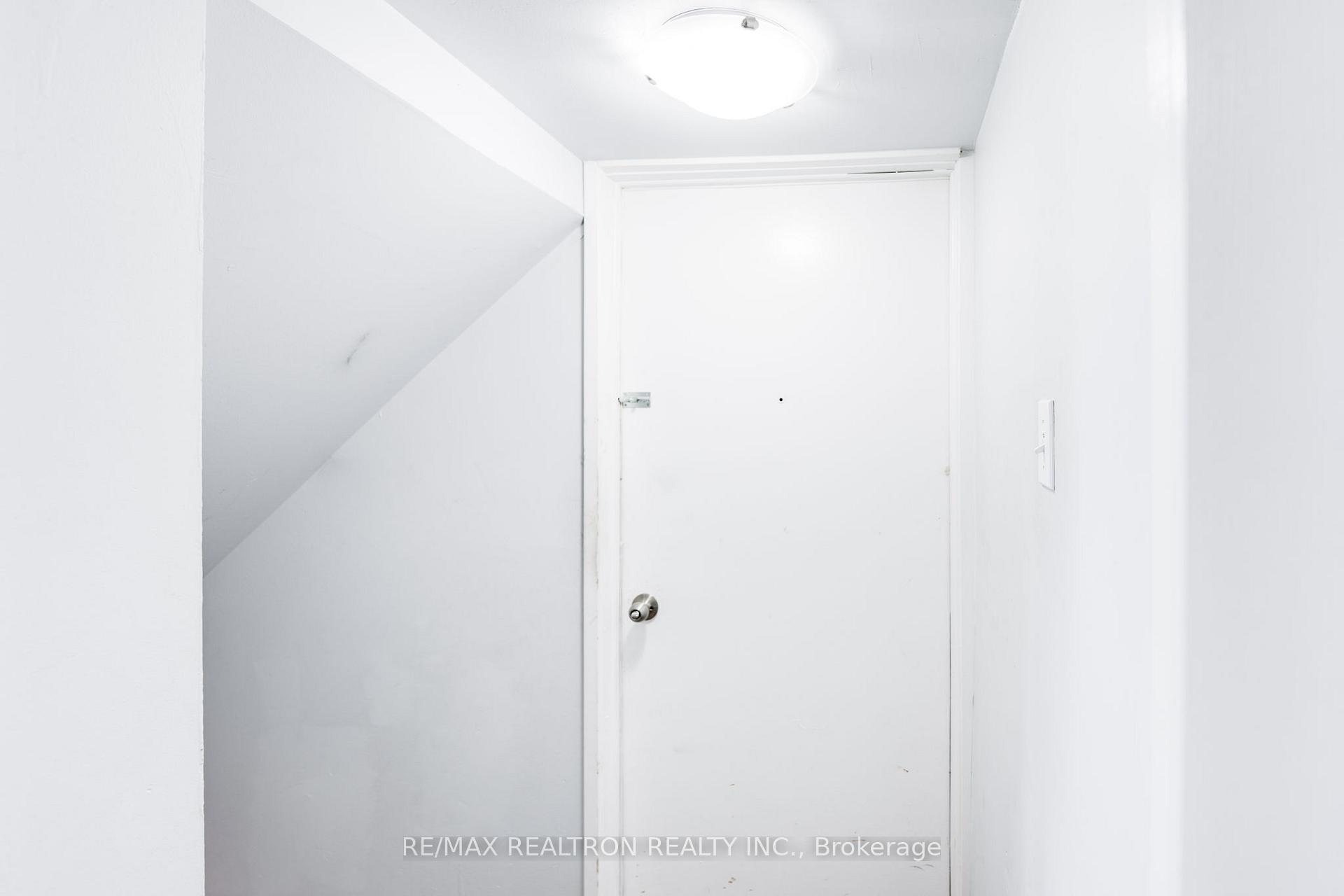 Photo 43 of 1 Harrison Court, Whitby, Pringle Creek — HOMEH
