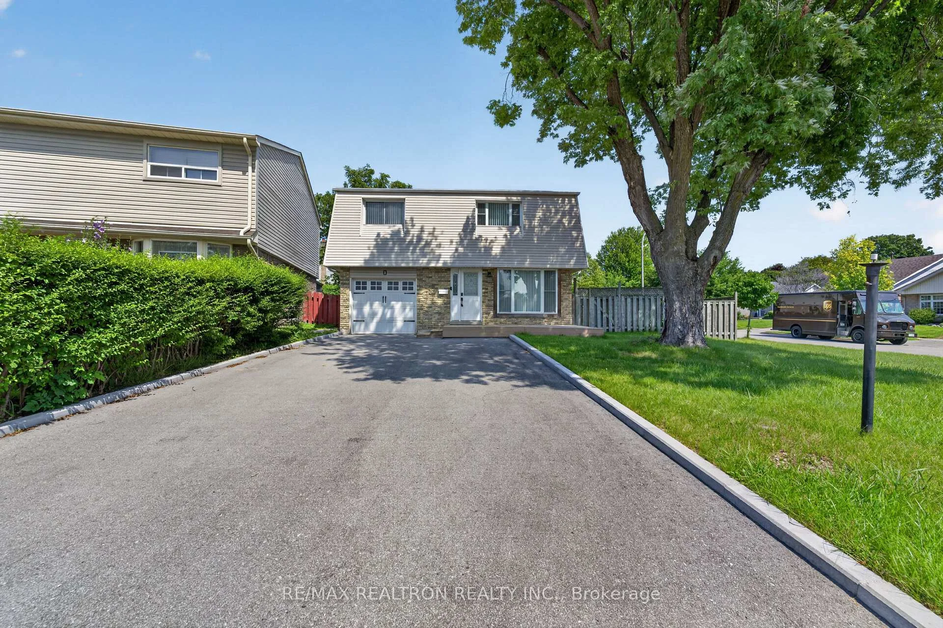 Photo 4 of 1 Harrison Court, Whitby, Pringle Creek — HOMEH