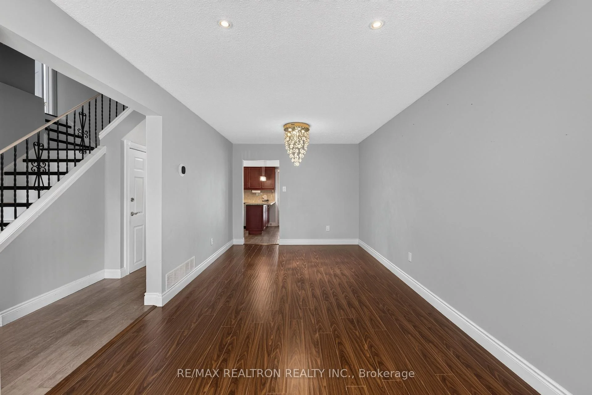 Photo 10 of 1 Harrison Court, Whitby, Pringle Creek — HOMEH