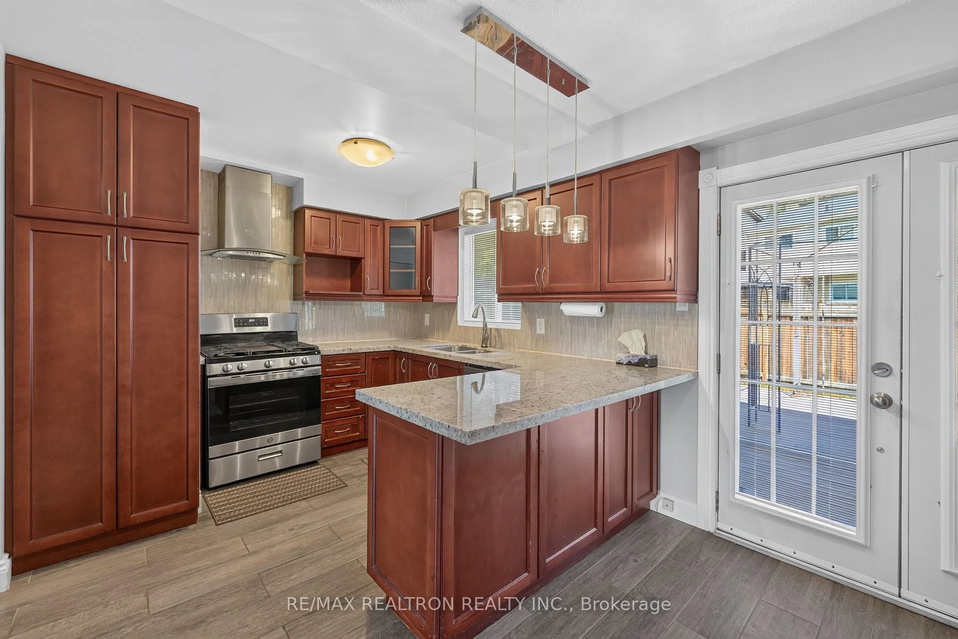 Photo 14 of 1 Harrison Court, Whitby, Pringle Creek — HOMEH