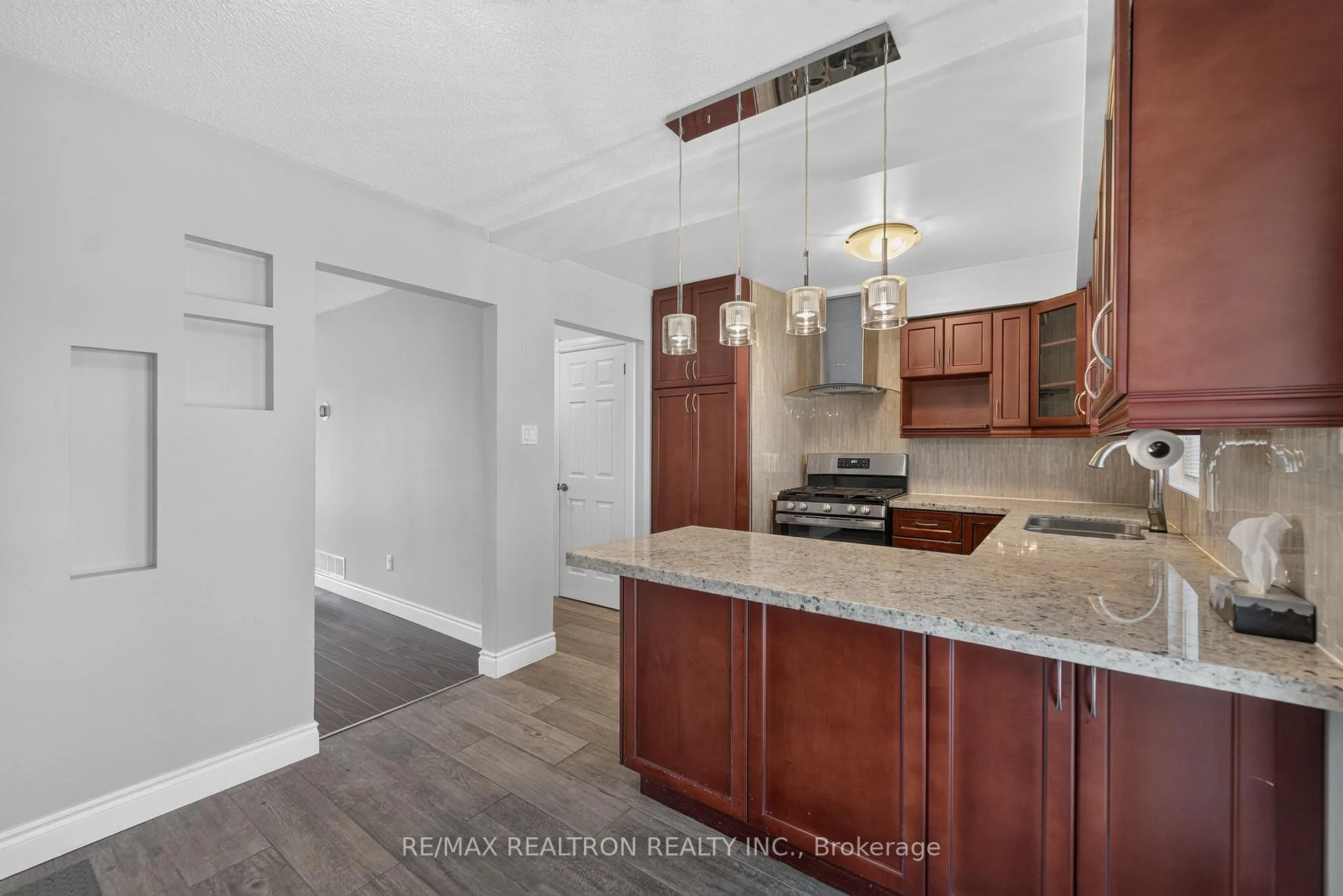 Photo 16 of 1 Harrison Court, Whitby, Pringle Creek — HOMEH