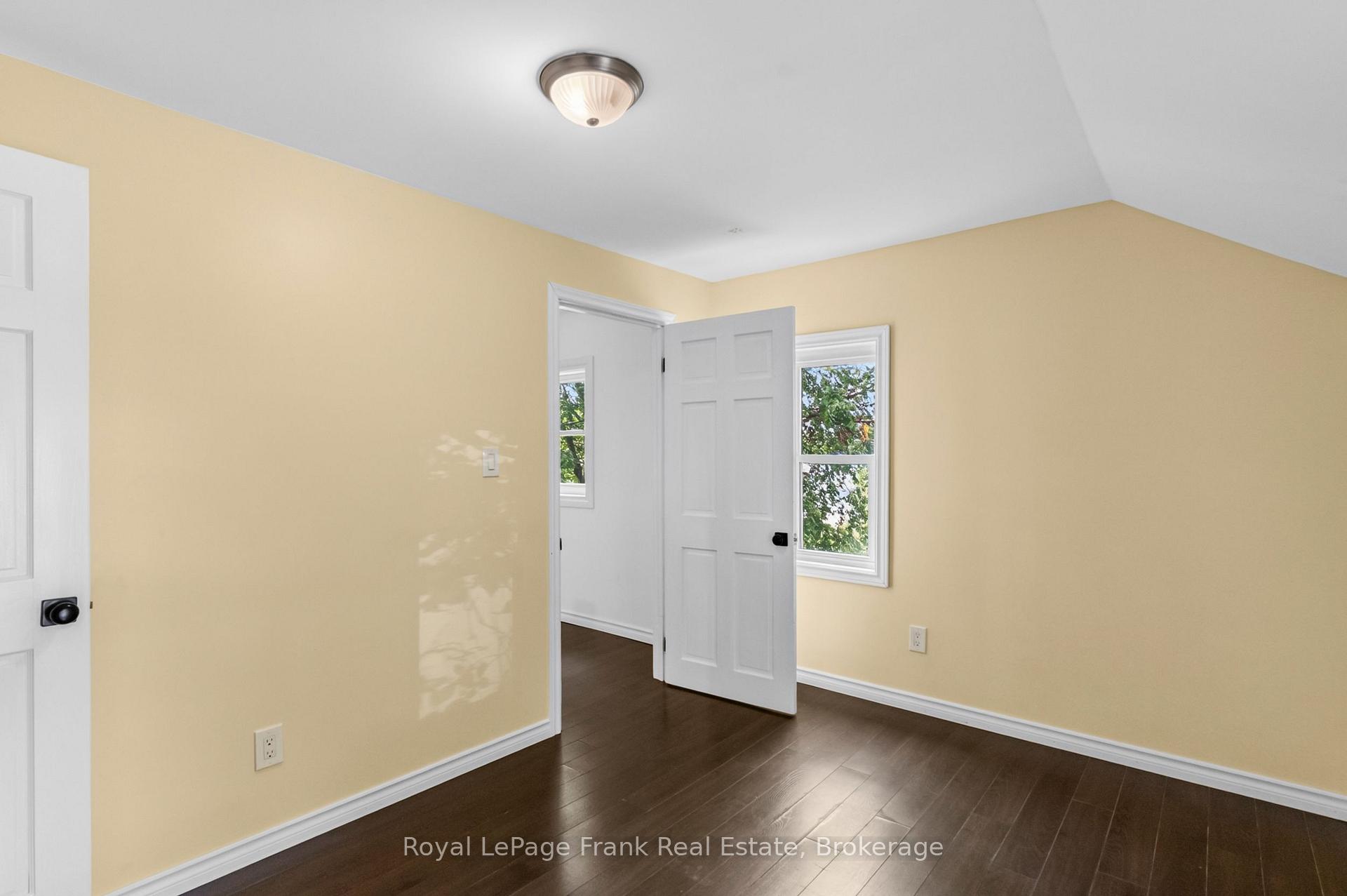 Photo 13 of 174 Elgin Street, Centre Hastings — HOMEH