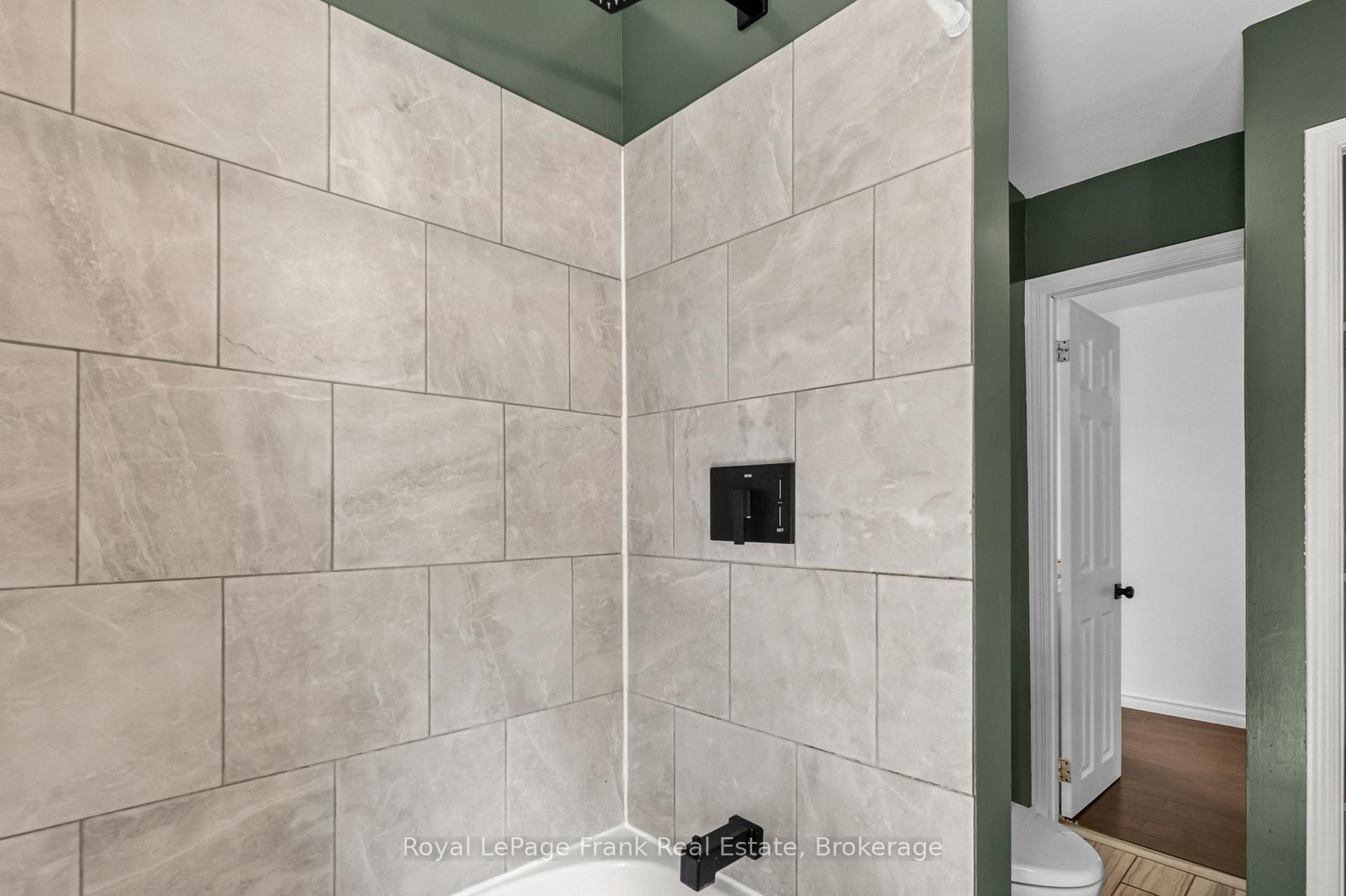 Photo 19 of 174 Elgin Street, Centre Hastings — HOMEH