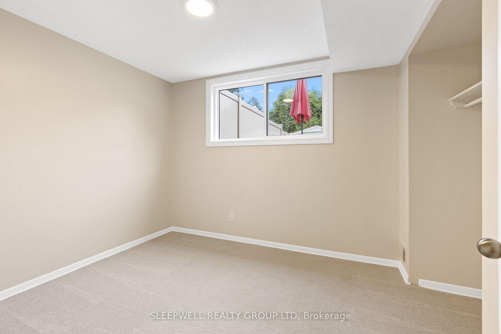 Photo 14 of 42 Charkay Street, Ottawa, Borden Farm/Stewart Farm/Carleton Heights/Parkwood Hills — HOMEH