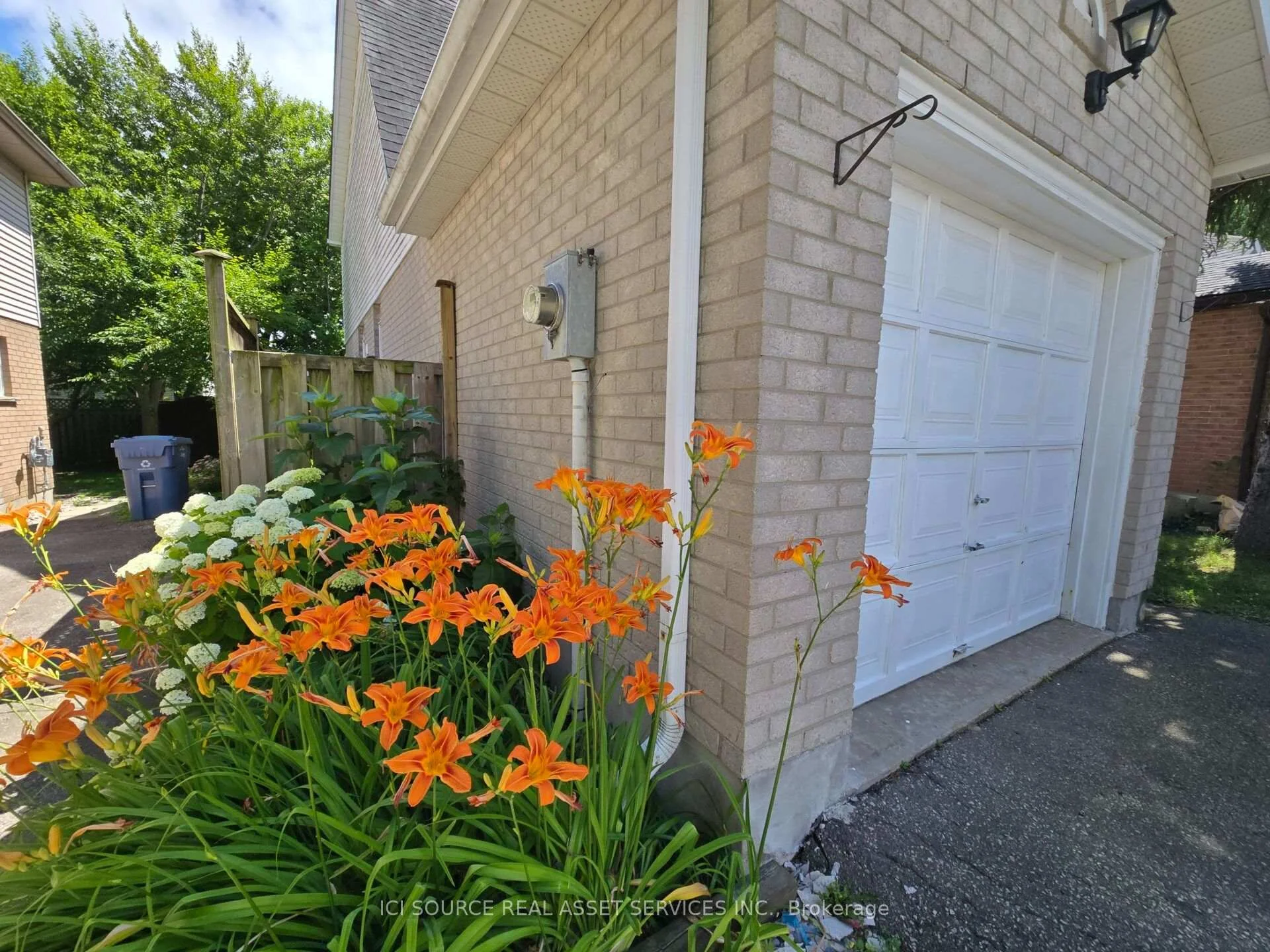 Photo 10 of 90 Cole Road, Guelph, Kortright West — HOMEH