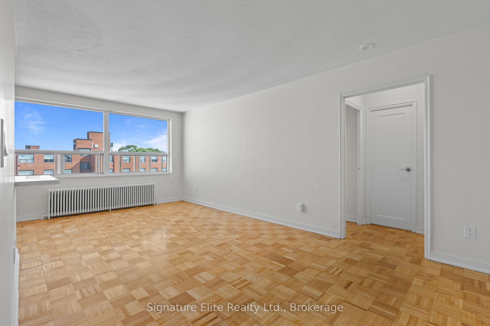Photo 19 of Unit 406, 3 Swift Drive, North York, Victoria Village — HOMEH