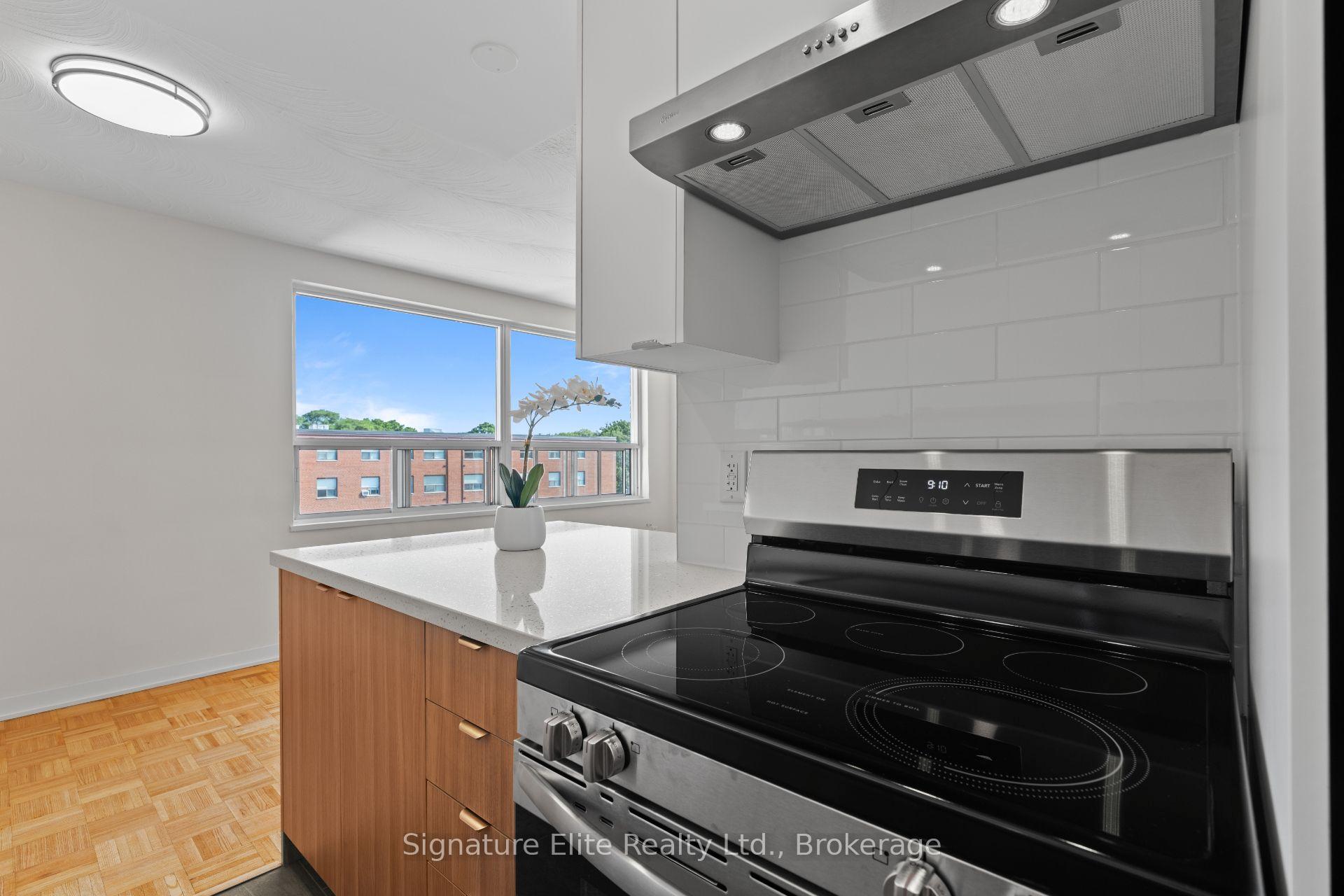 Photo 25 of Unit 406, 3 Swift Drive, North York, Victoria Village — HOMEH