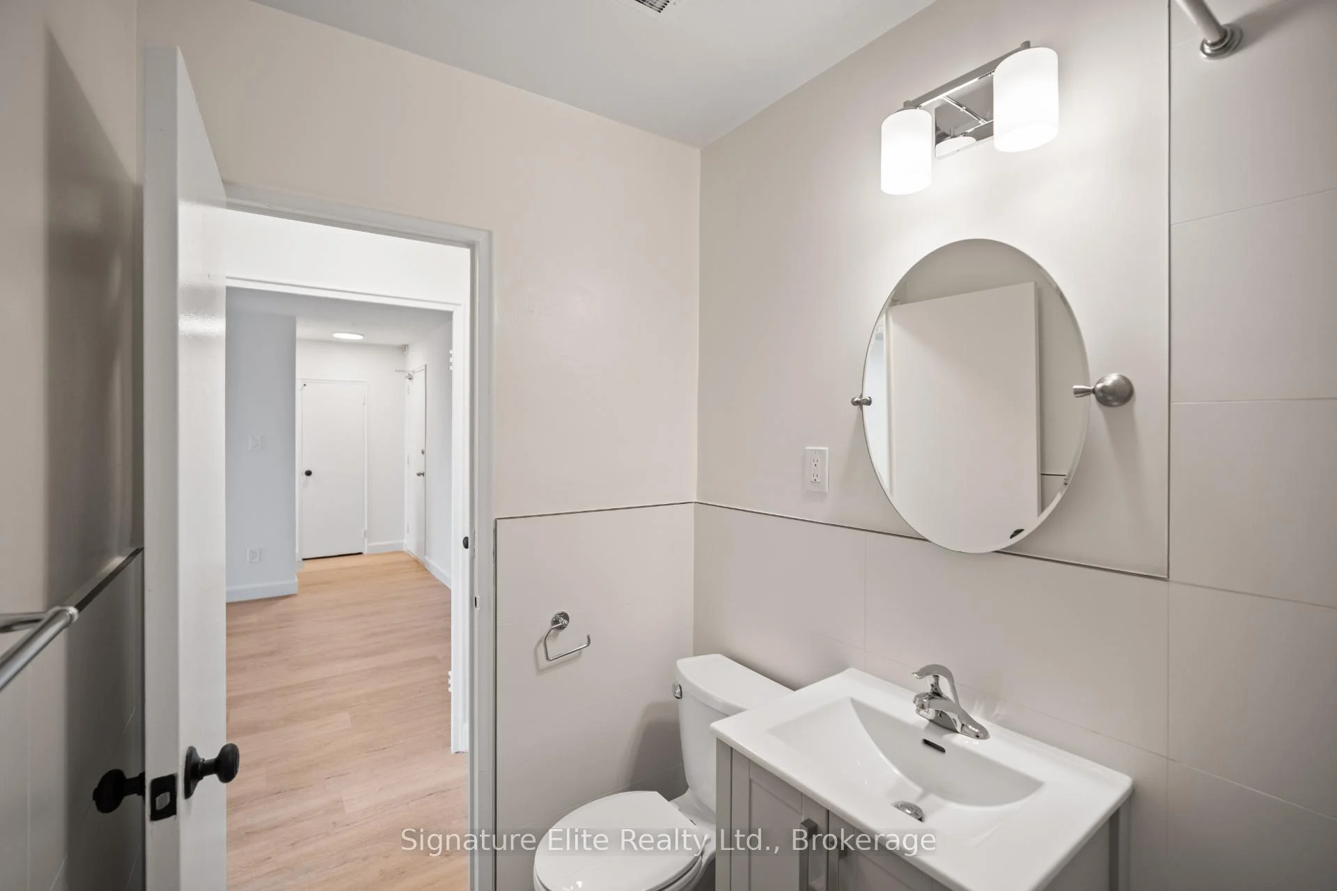Photo 20 of Unit 406, 3 Swift Drive, North York, Victoria Village — HOMEH