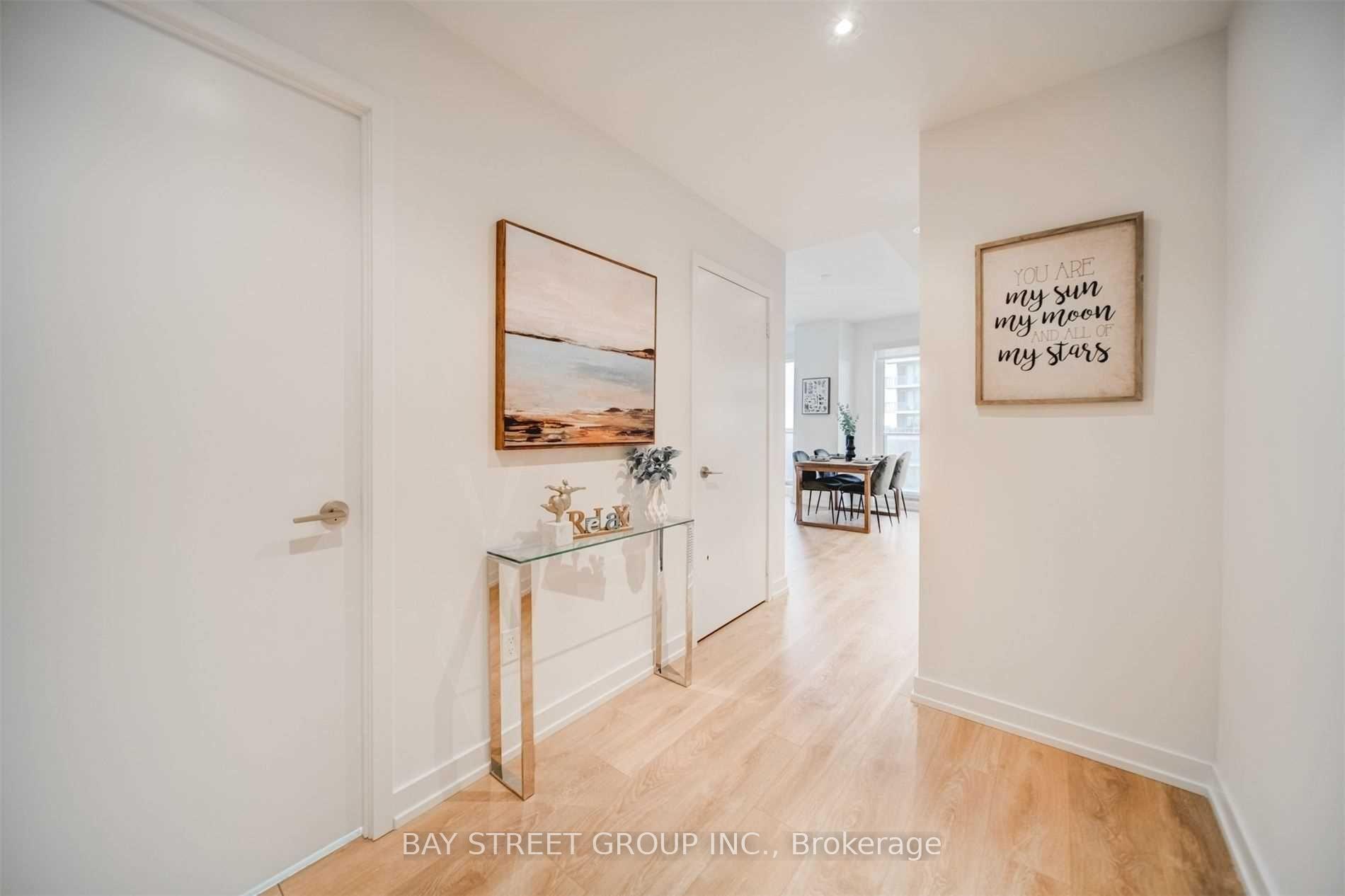 Photo 7 of Unit 2503, 117 Mcmahon Drive, North York, Bayview Village — HOMEH