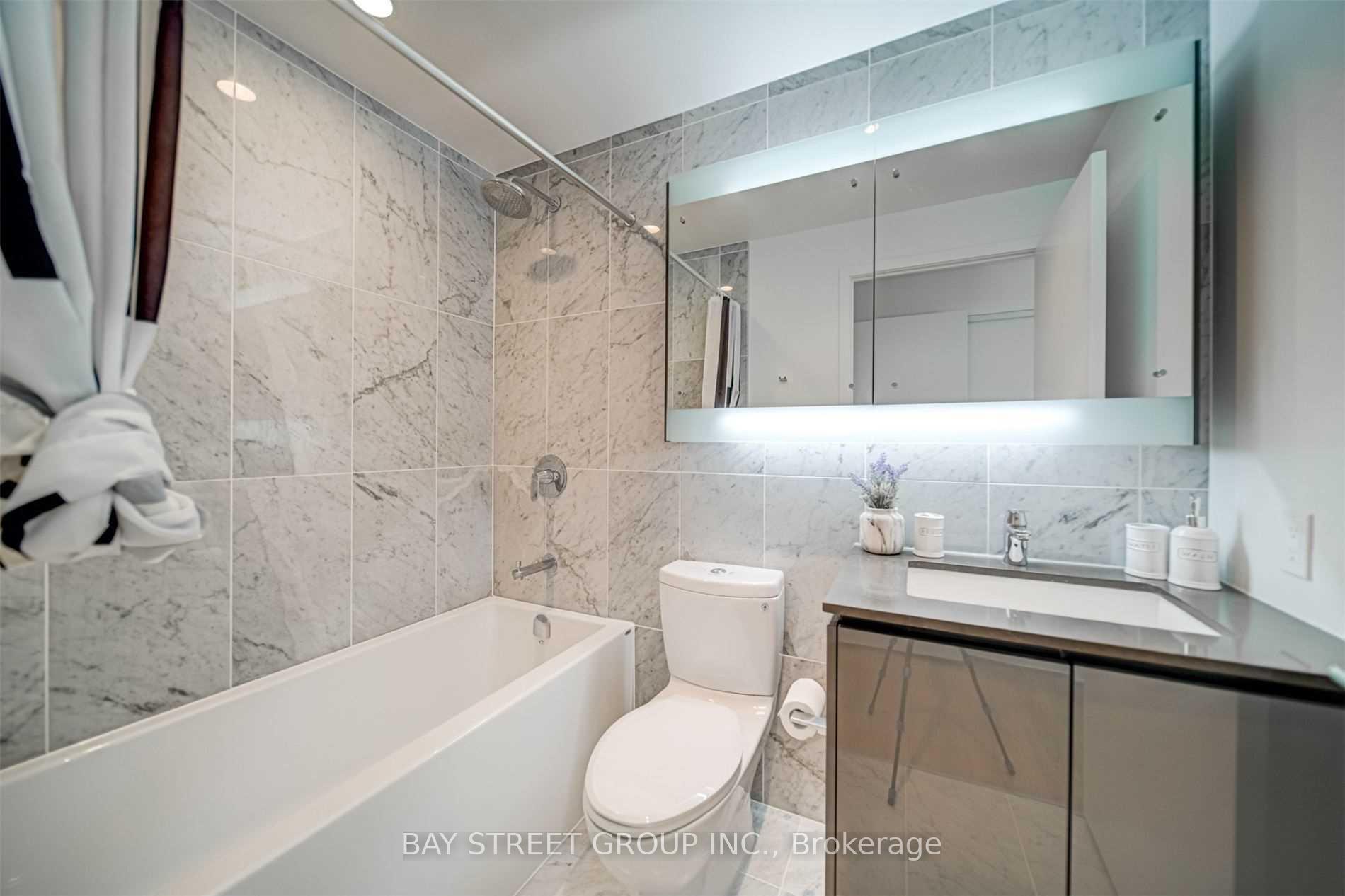 Photo 22 of Unit 2503, 117 Mcmahon Drive, North York, Bayview Village — HOMEH