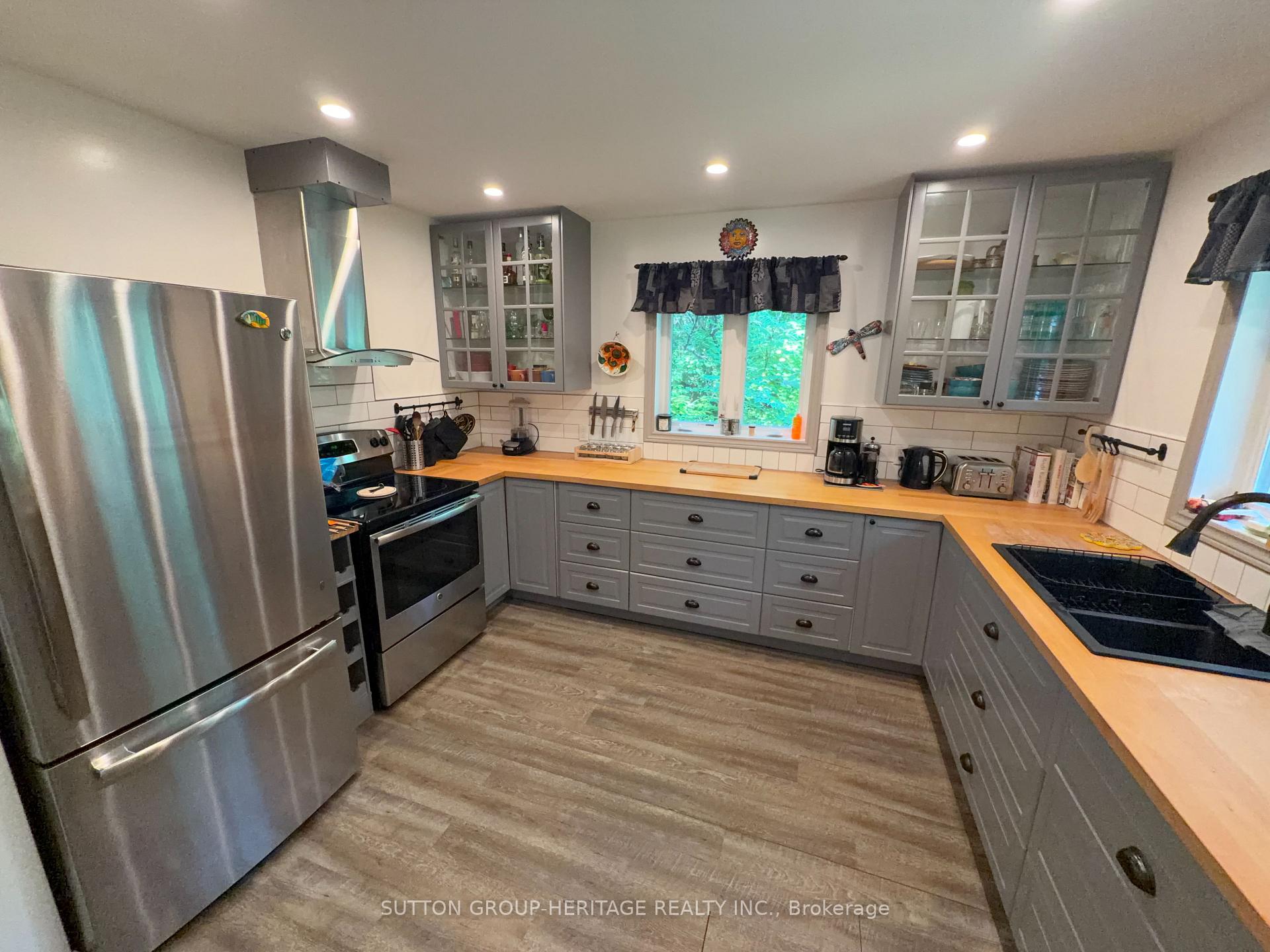 Photo 4 of 1188B Bebris Road, Central Frontenac, Frontenac Centre — HOMEH
