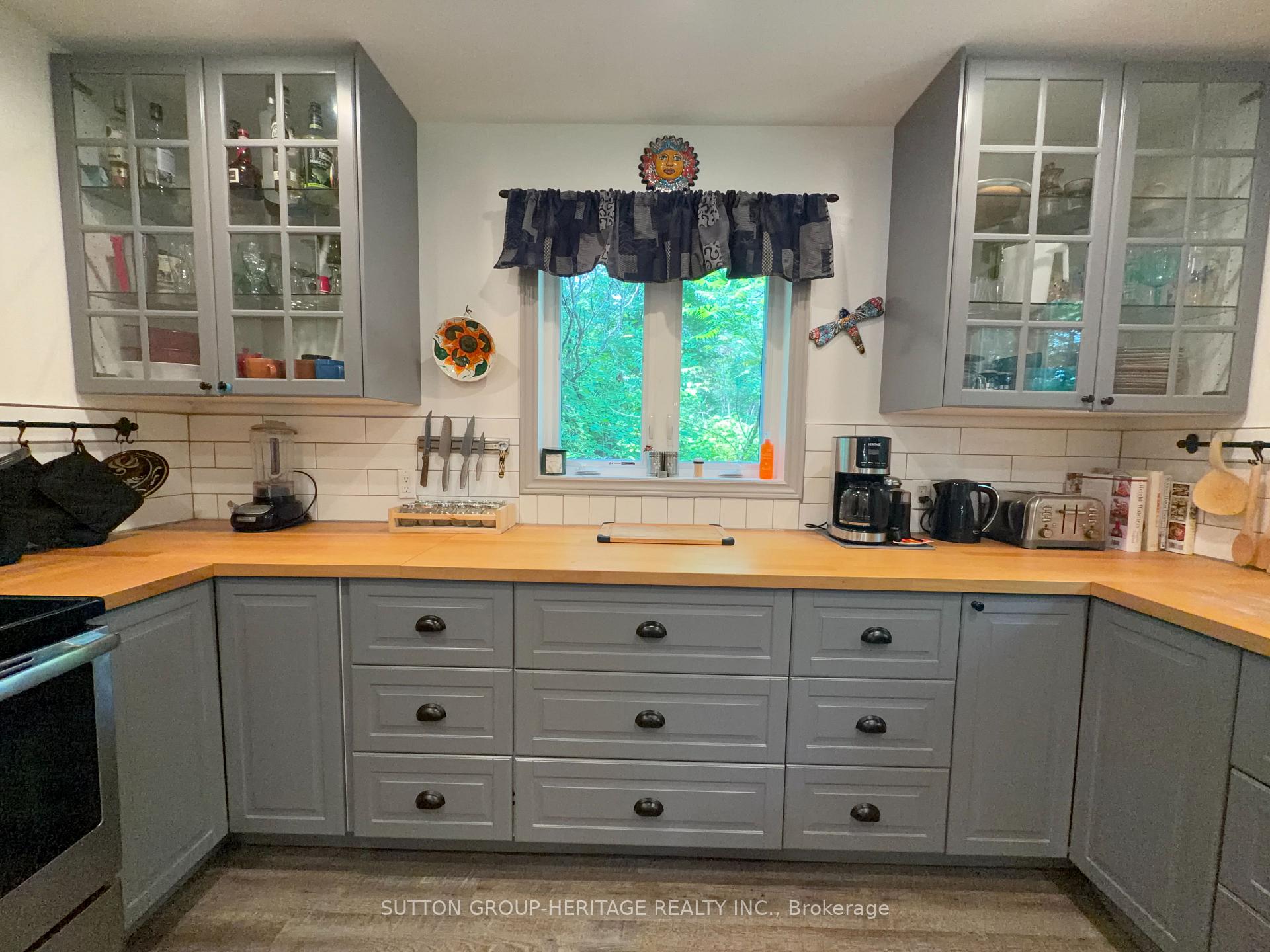 Photo 6 of 1188B Bebris Road, Central Frontenac, Frontenac Centre — HOMEH